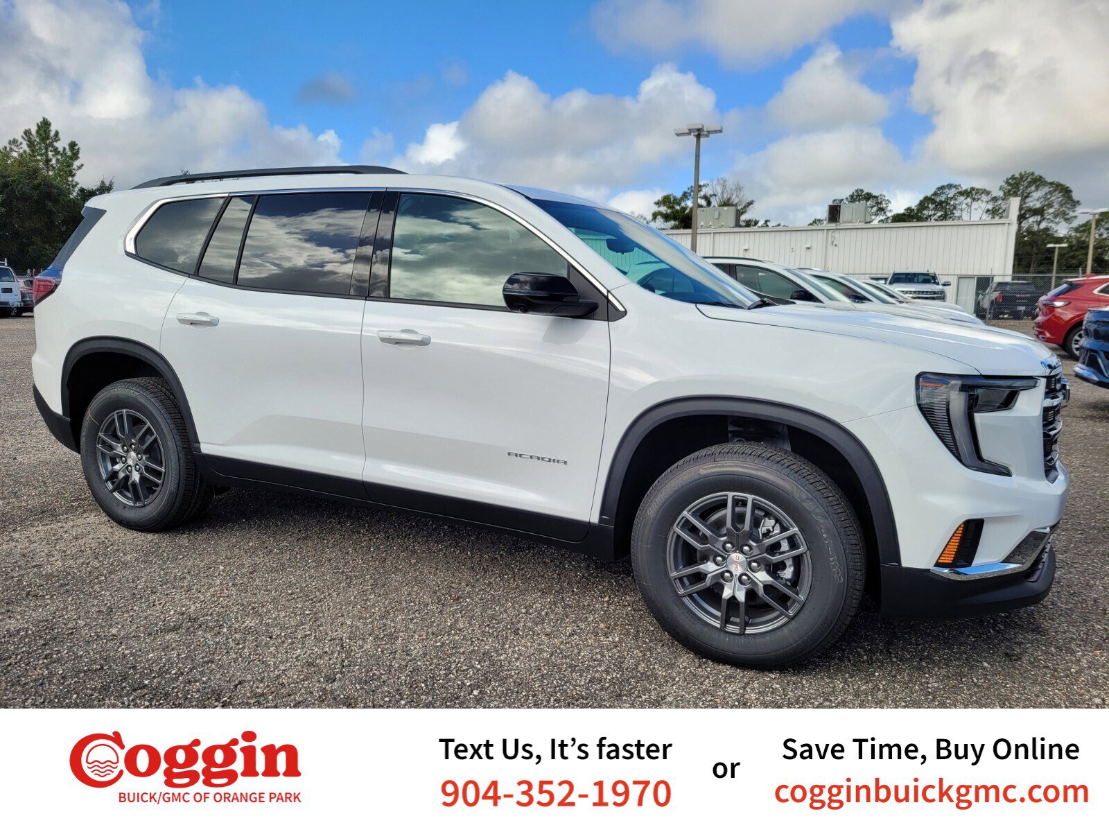 2026 GMC Acadia Elevation's photo