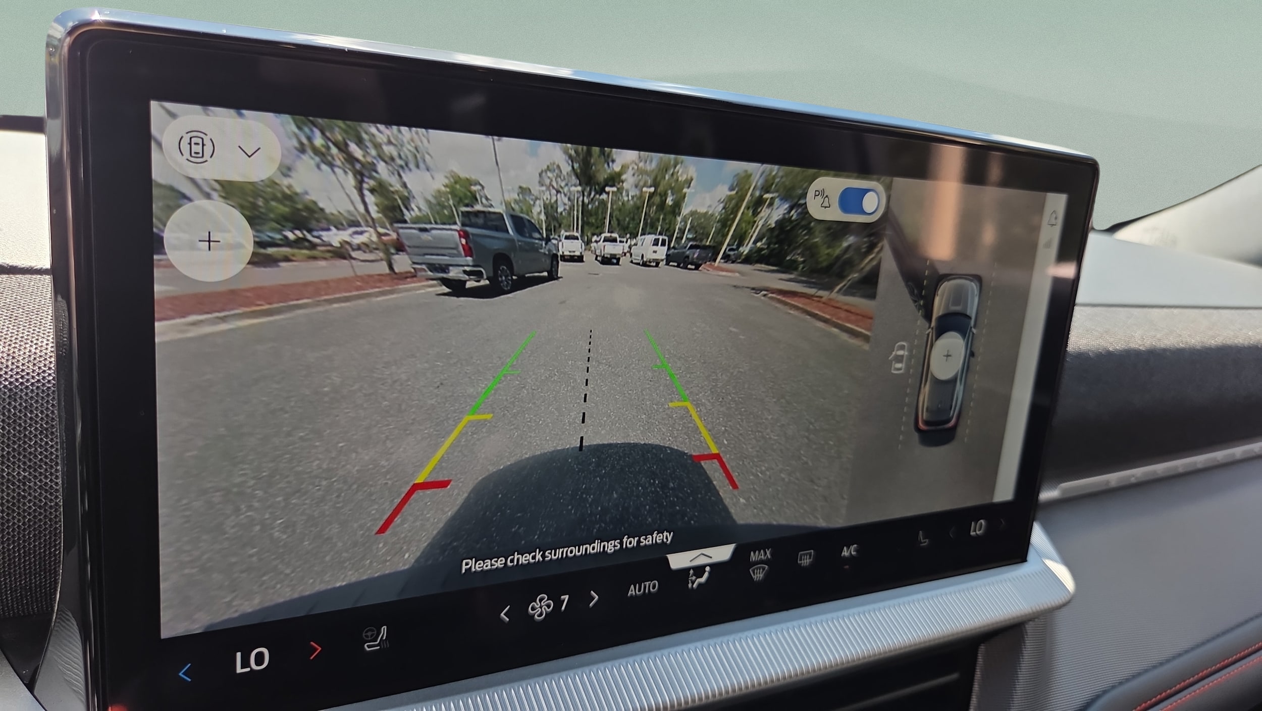 2025 Ford Explorer ST-LINE - Photo 19
