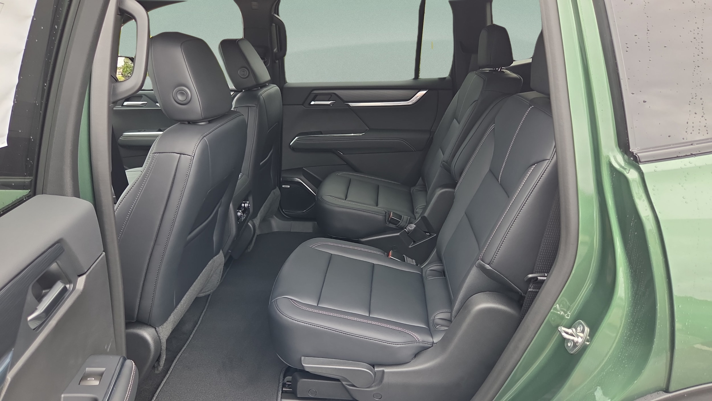 2027 GMC Acadia Elevation - Photo 11