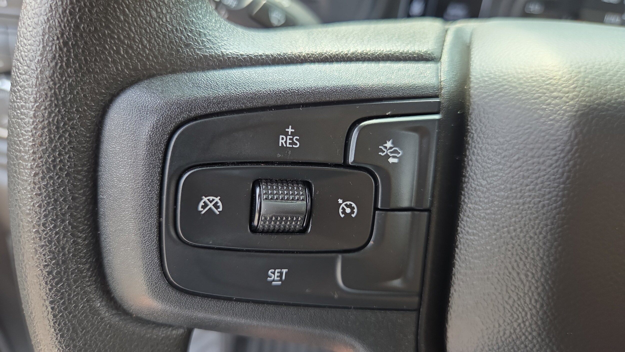 2025 Chevrolet Silverado 2500HD Custom - Photo 23