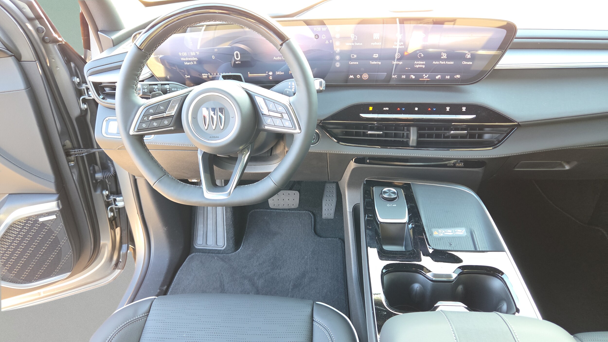 2026 Buick Enclave Sport Touring - Photo 22