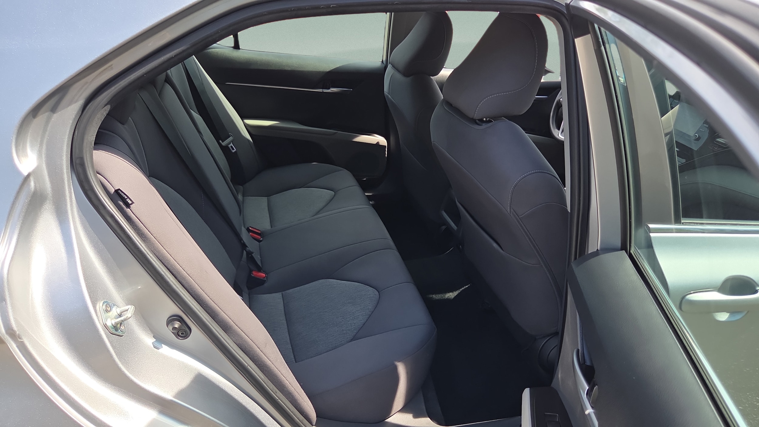 2024 Toyota Camry LE - Photo 14