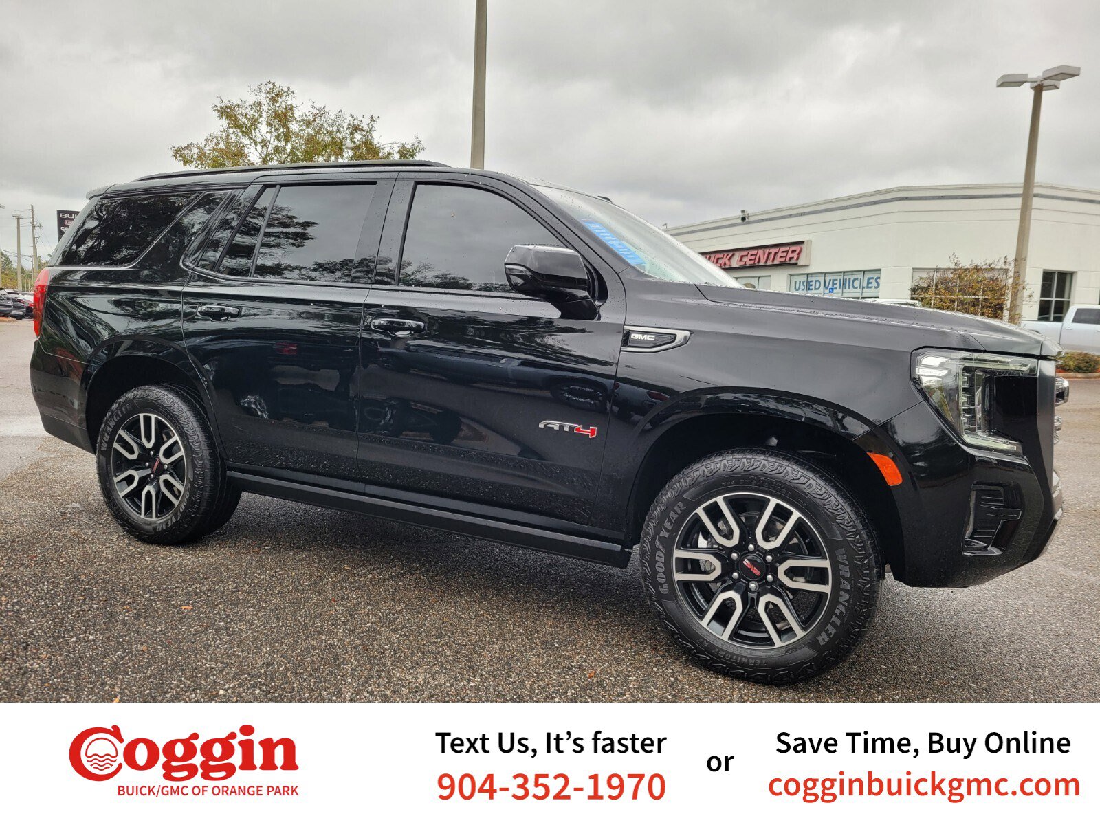 2024 GMC Yukon AT4's photo