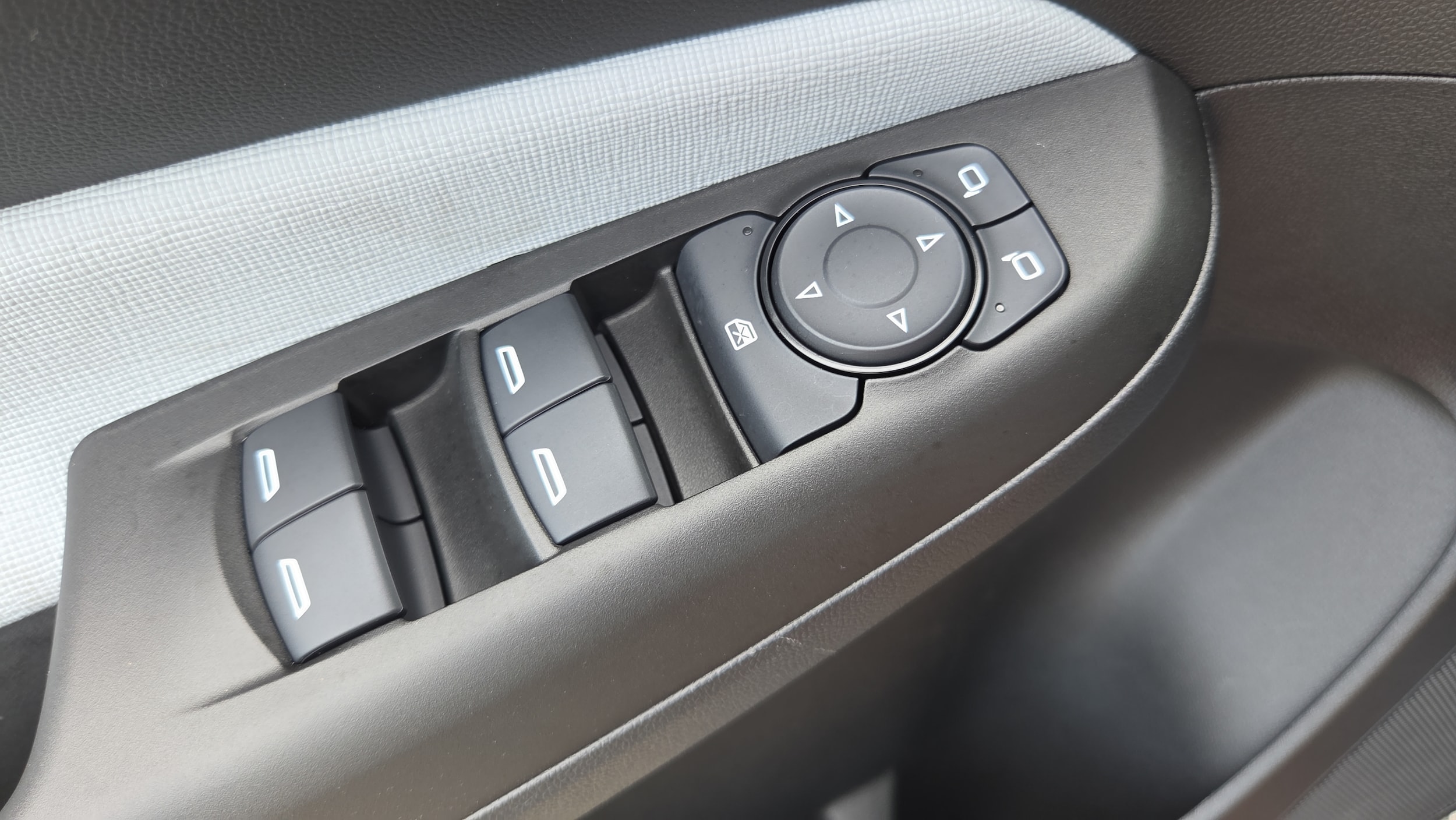 2025 Buick Envista Preferred - Photo 28