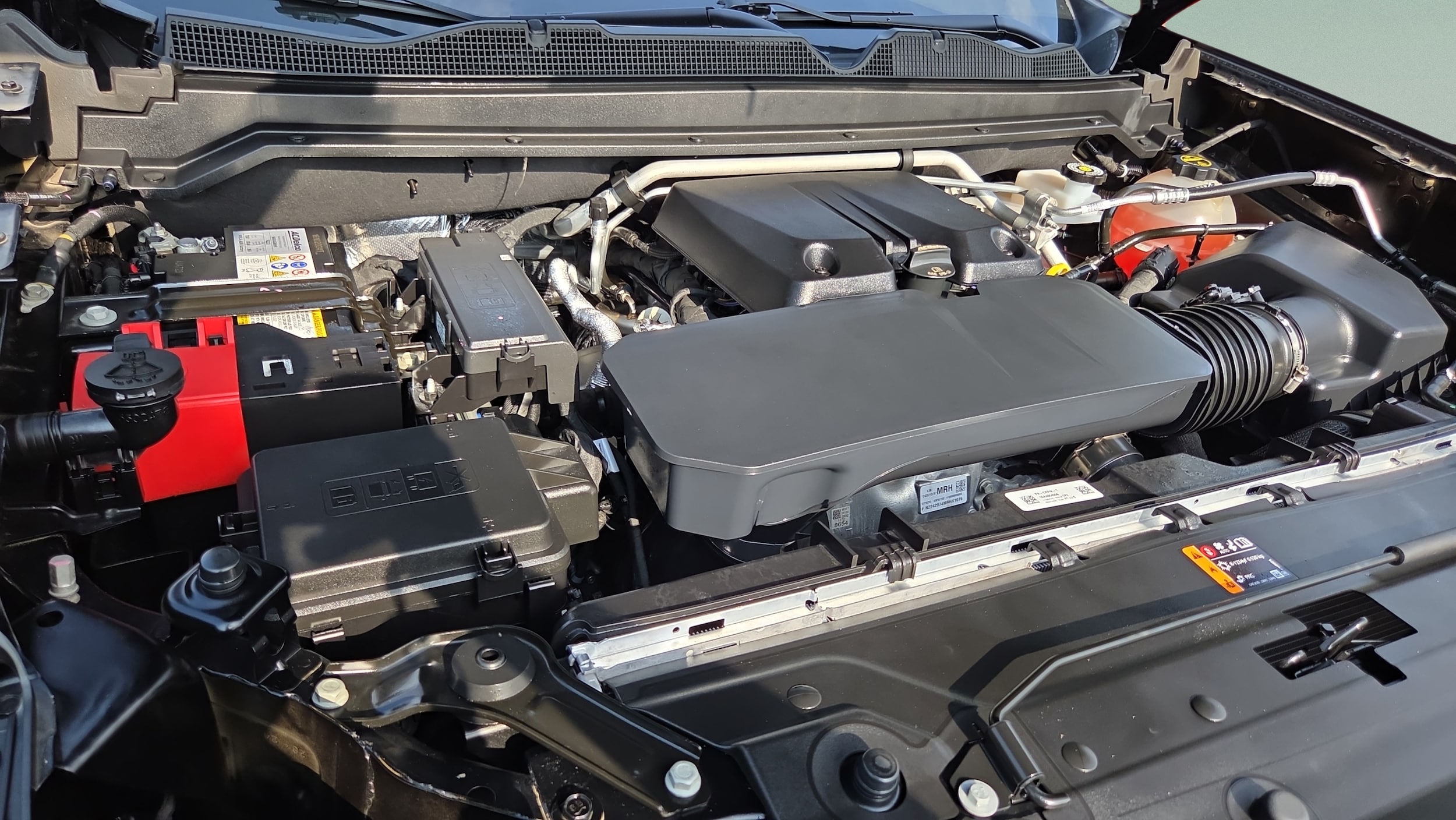 2024 GMC Canyon Denali - Photo 17