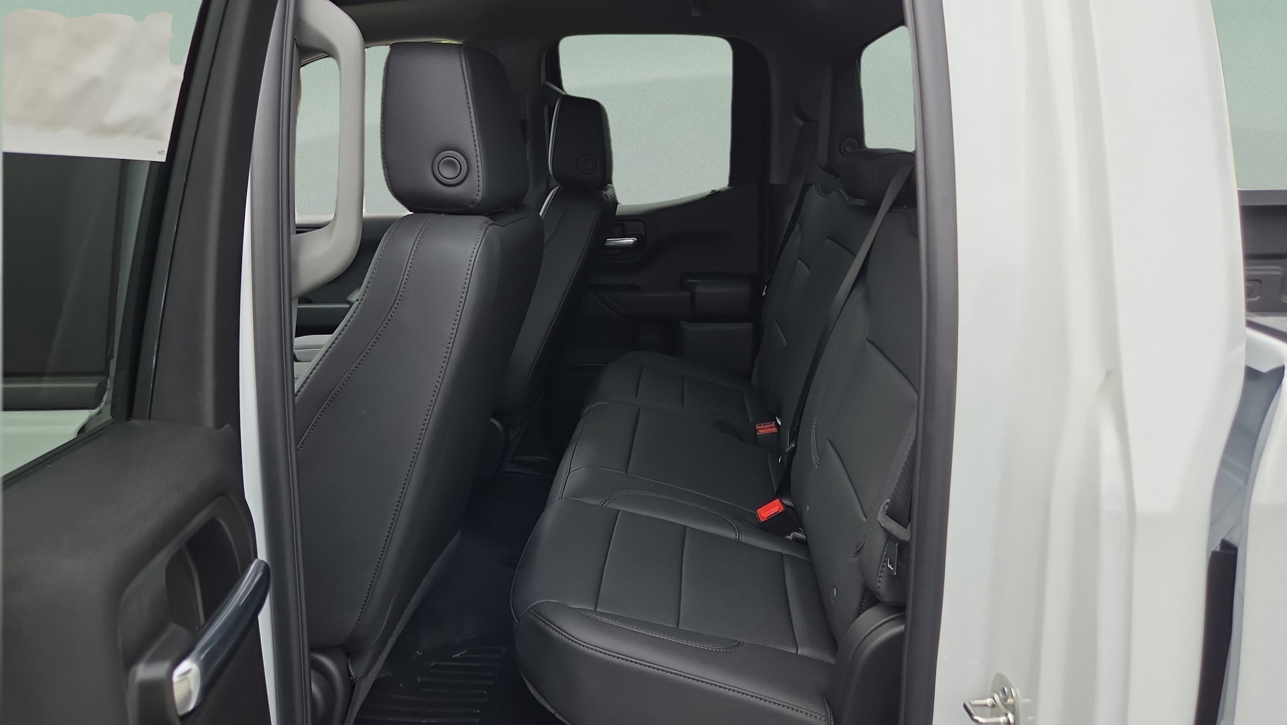 2026 GMC Sierra 1500 Pro - Photo 10
