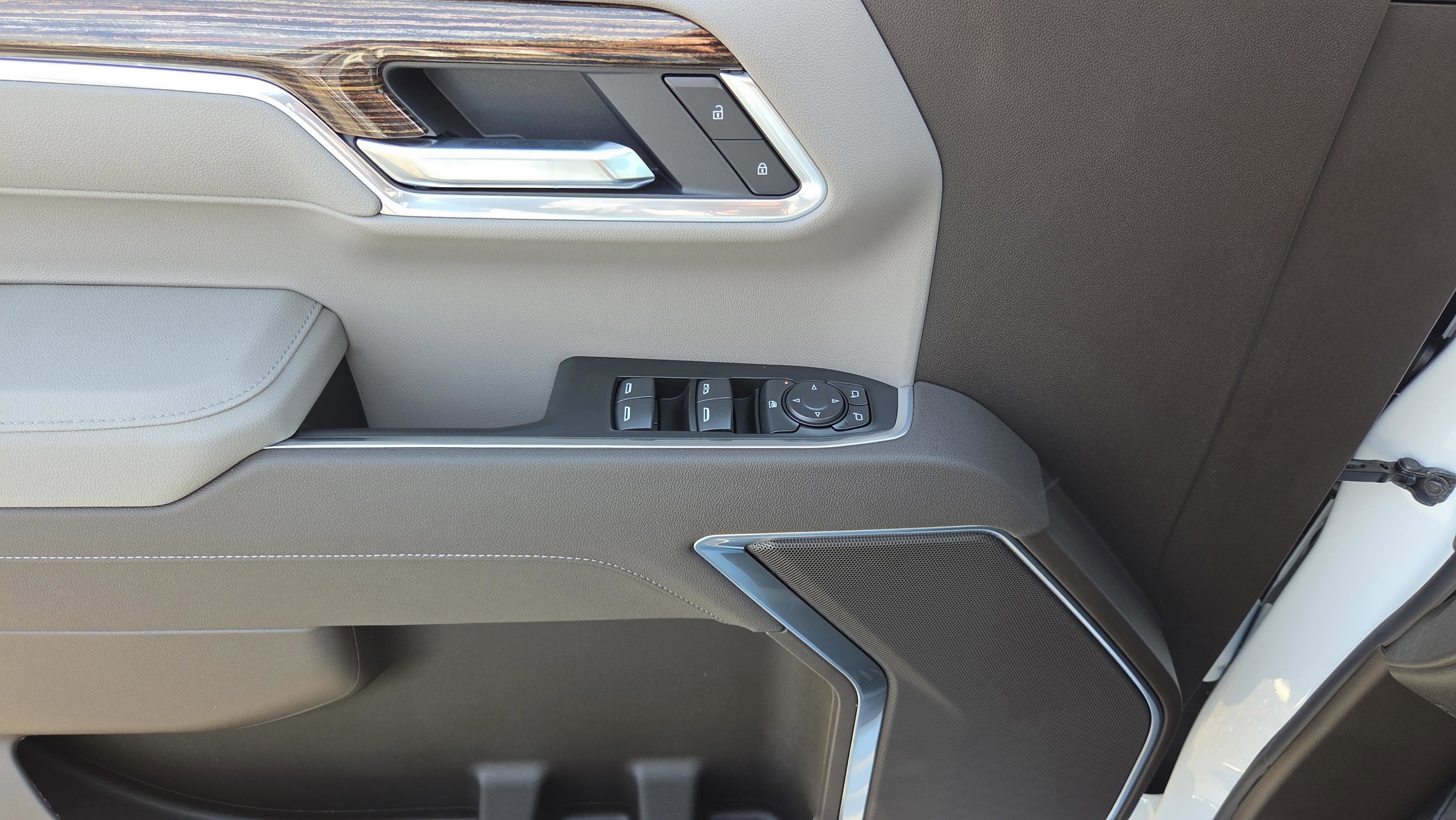 2026 GMC Sierra 1500 SLE - Photo 28