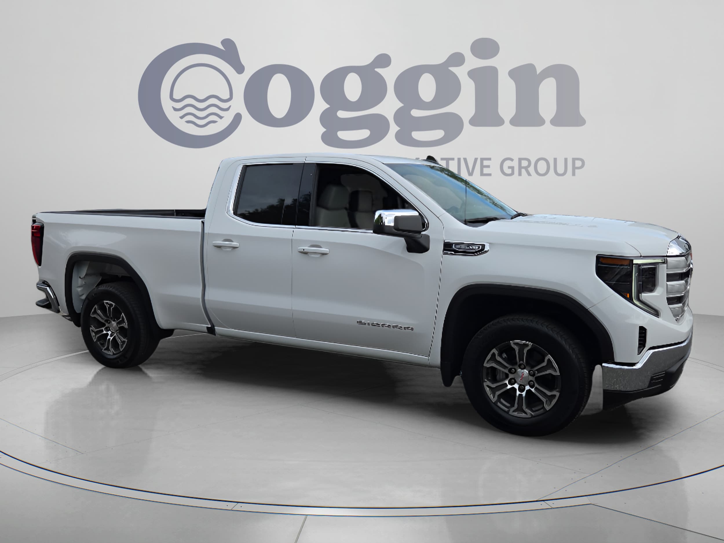 2026 GMC Sierra 1500 SLE - Photo 8