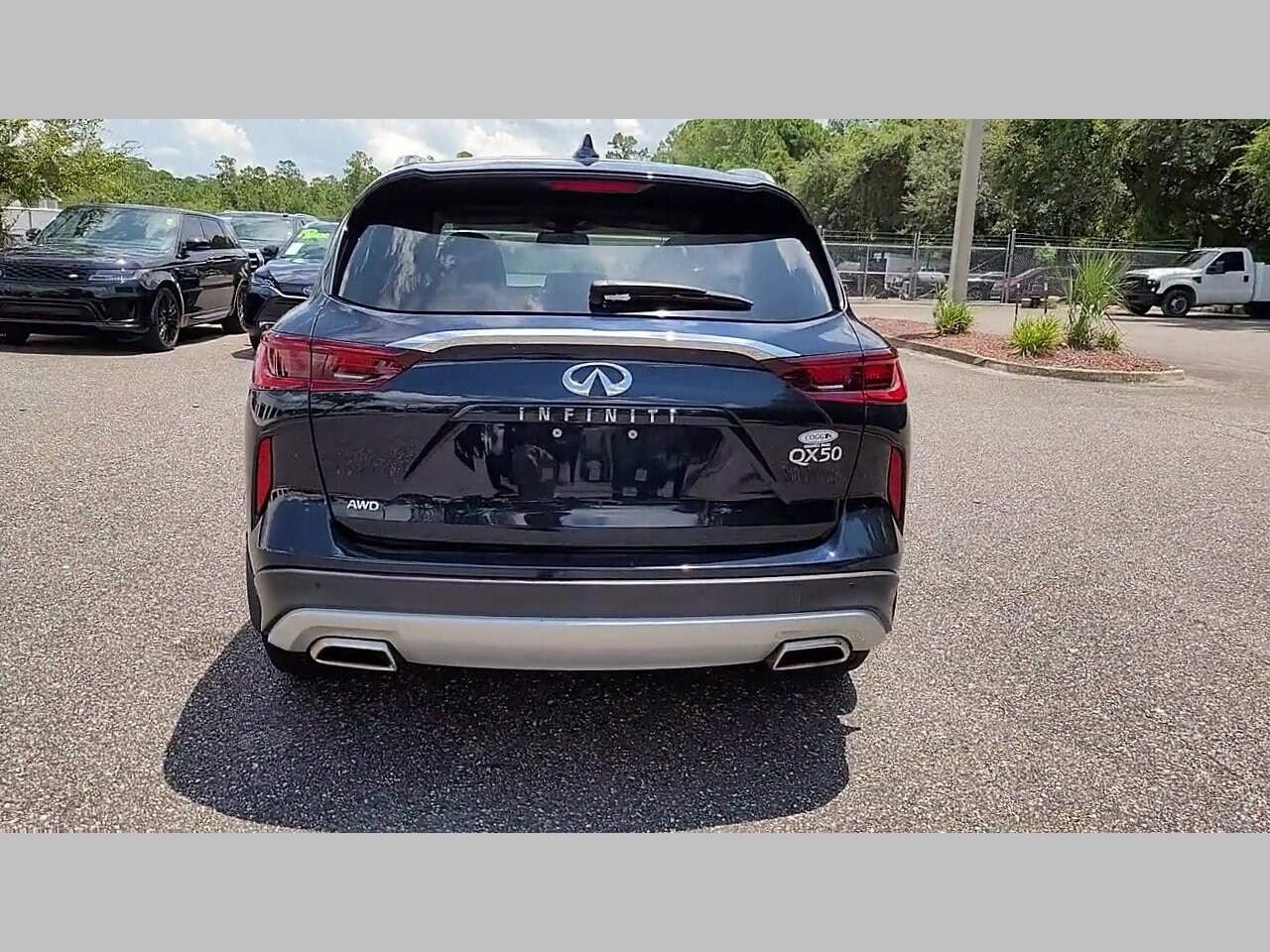 2022 Infiniti QX50 Luxe photo 25