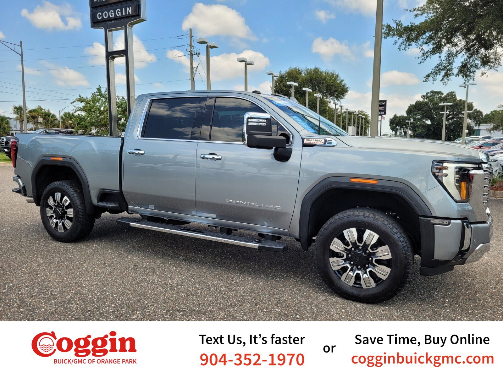 2024 GMC Sierra 2500HD Denali's photo