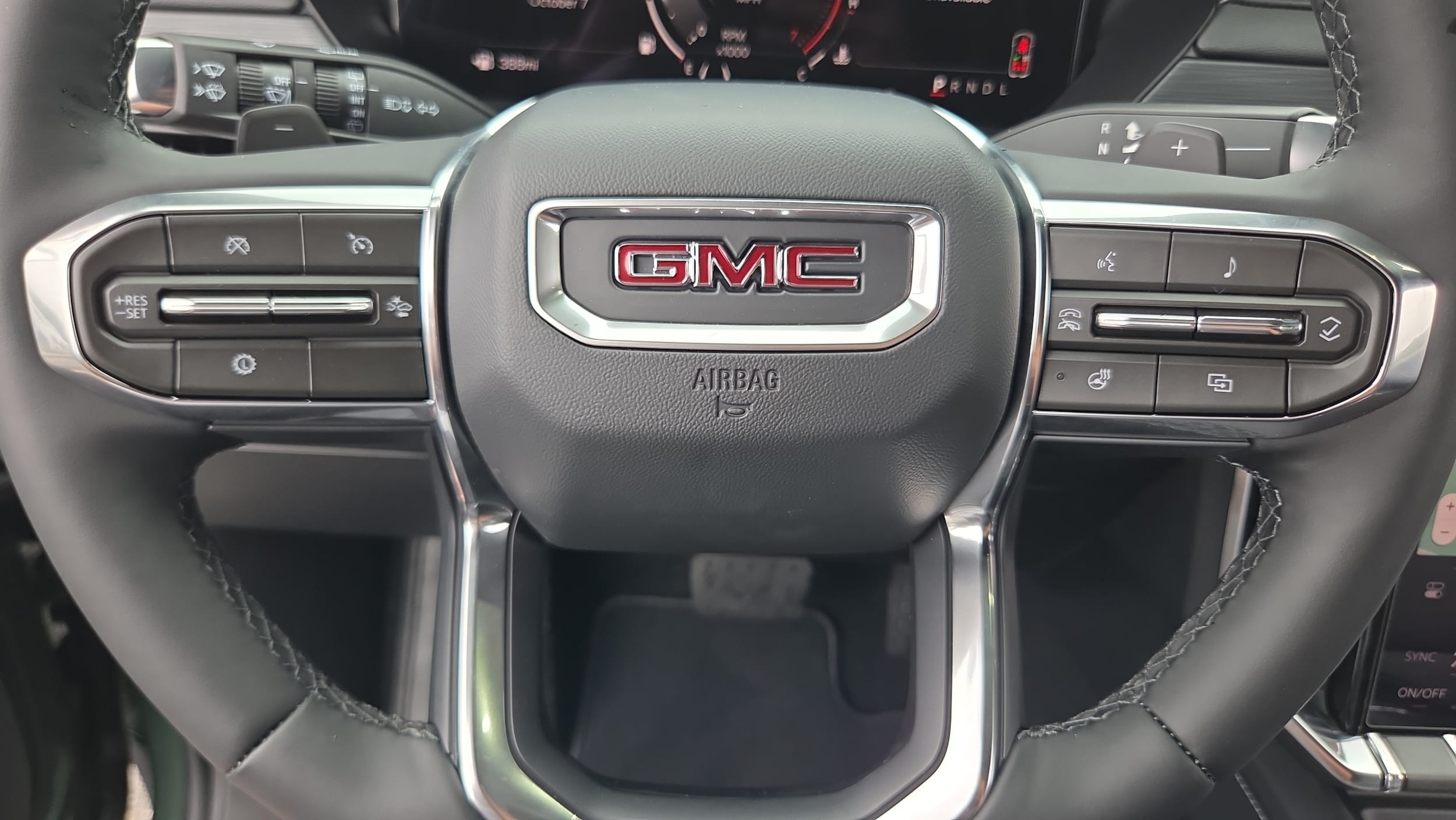 2027 GMC Acadia Elevation - Photo 27