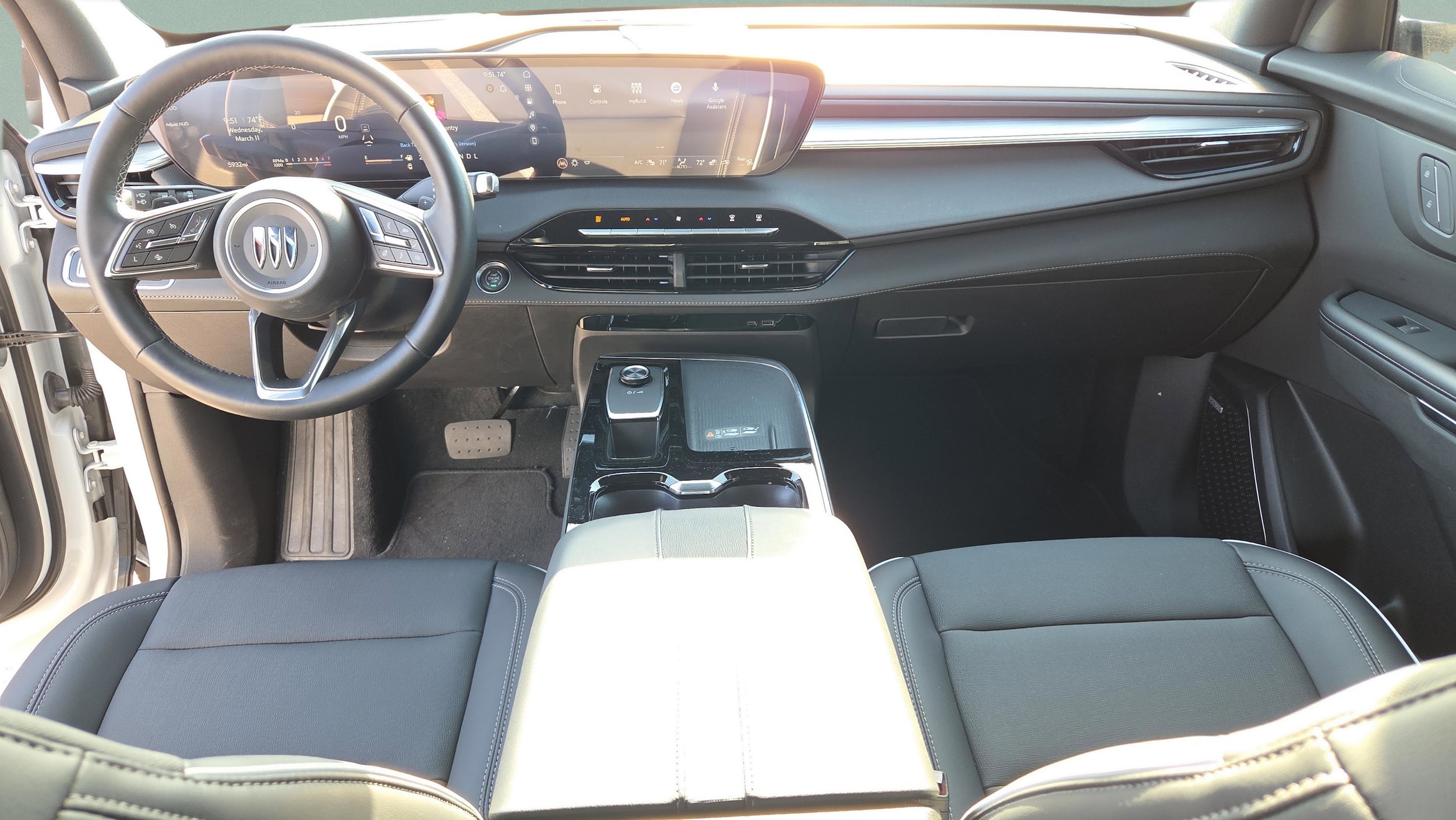 2025 Buick Enclave Preferred - Photo 22