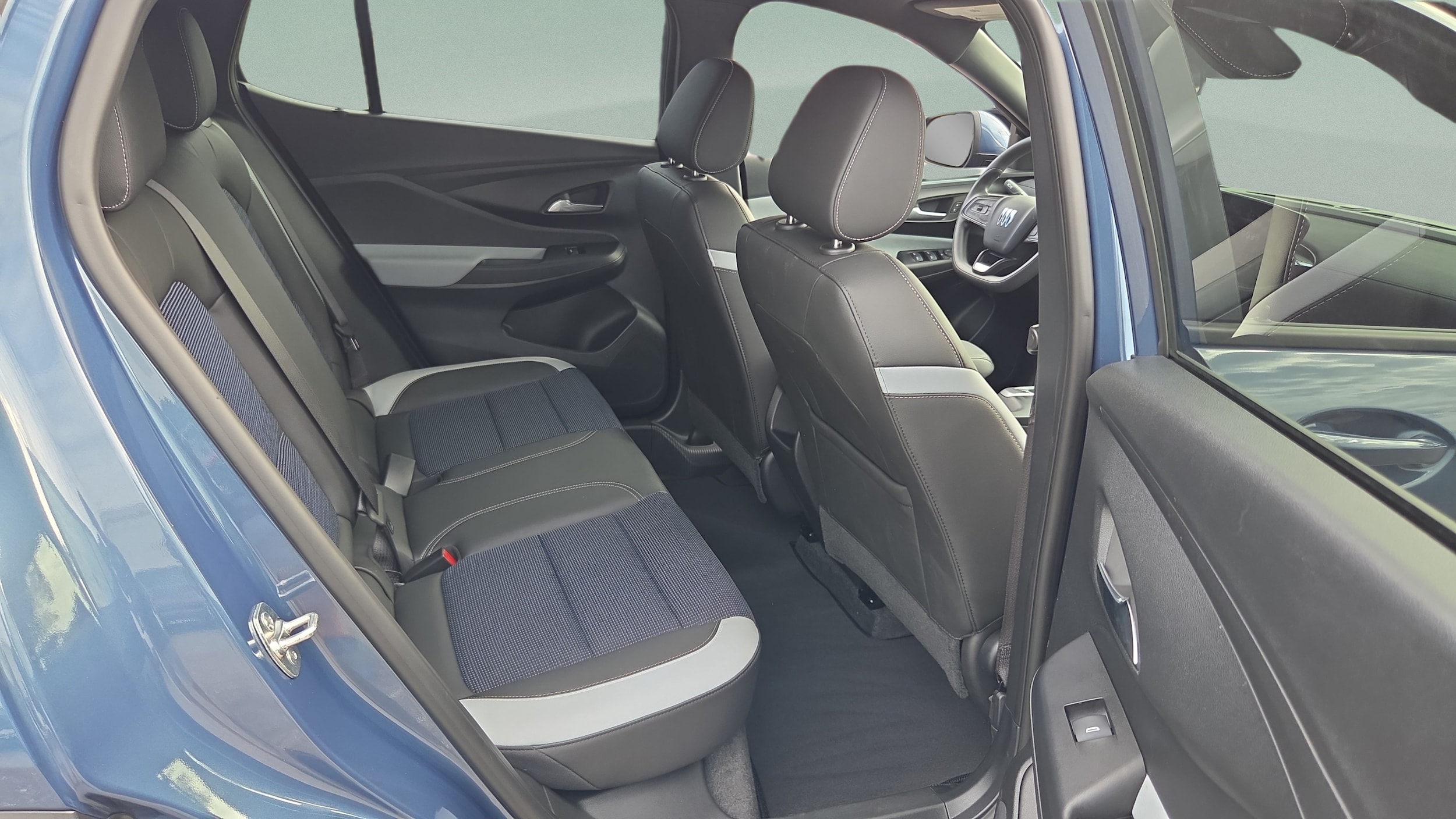 2025 Buick Envista Preferred - Photo 14