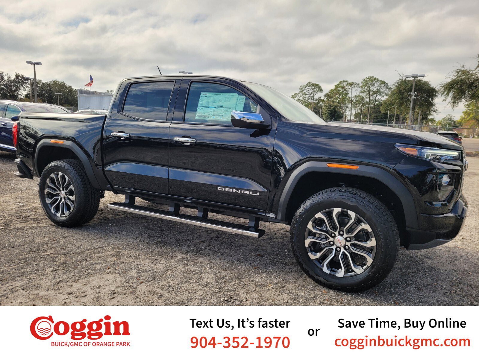 2026 GMC Canyon Denali's photo