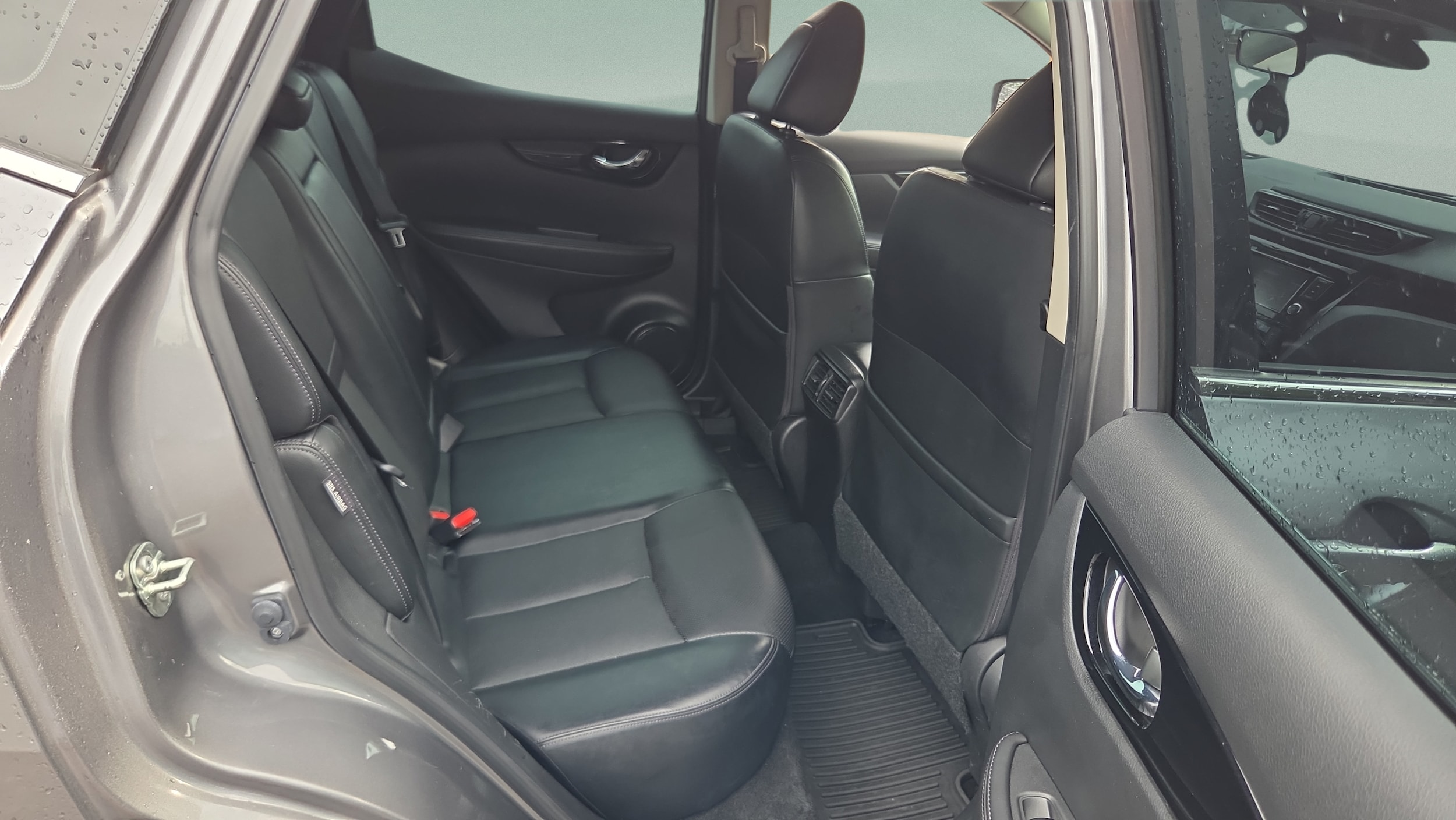 2022 Nissan Rogue Sport SL - Photo 14