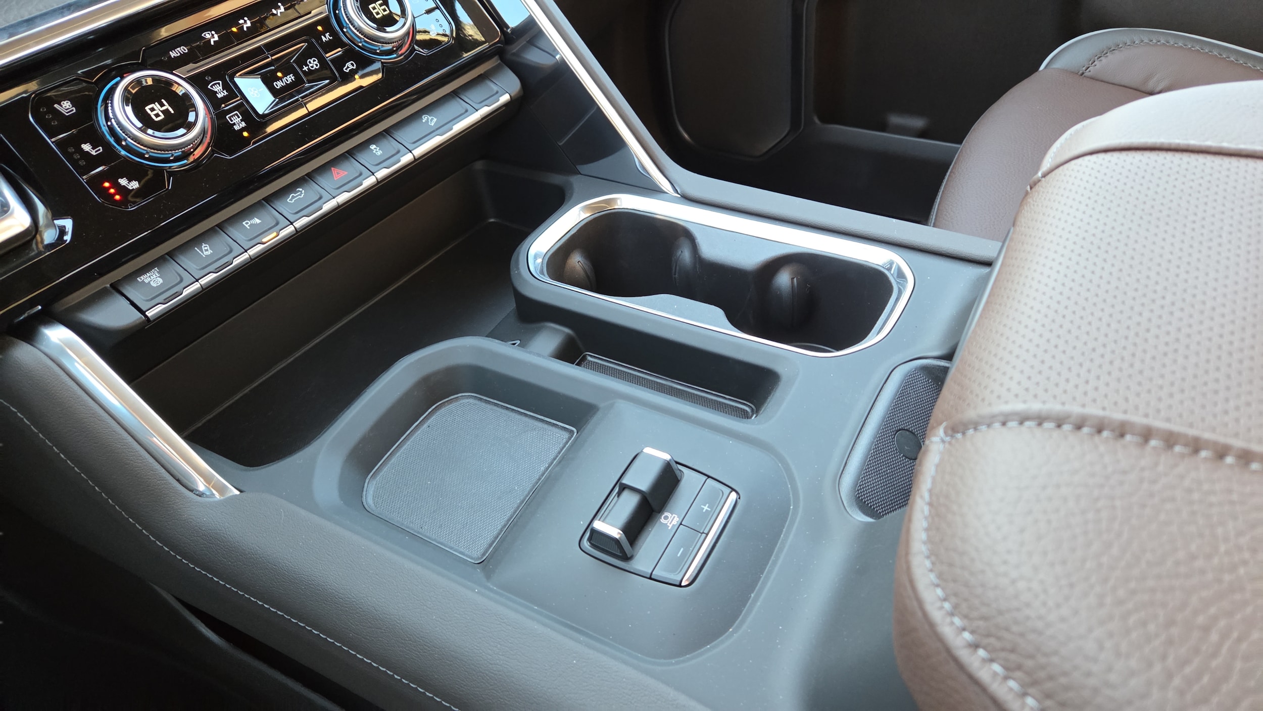 2026 GMC Sierra 2500HD Denali - Photo 14