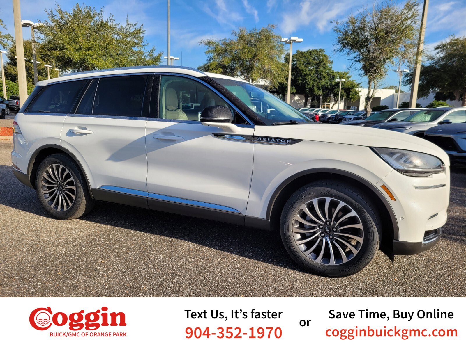 2022 Lincoln Aviator Reserve's photo