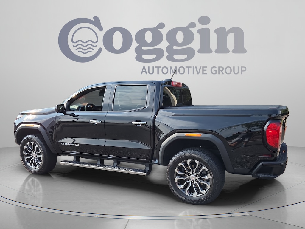 Used 2024 GMC Canyon Denali Truck Crew Cab
