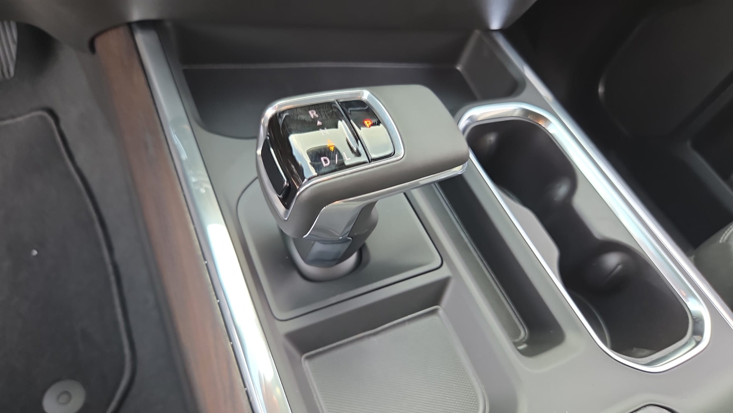 2026 GMC Sierra 1500 SLT - Photo 20