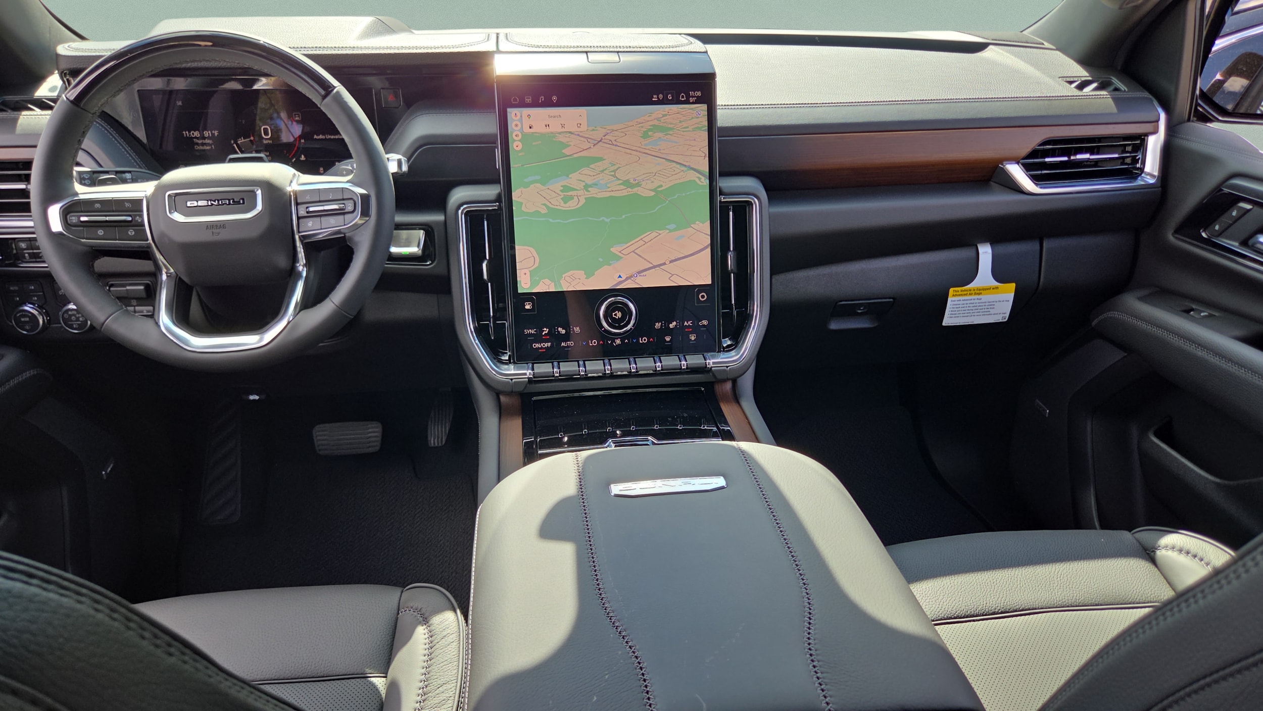 2026 GMC Yukon XL Denali - Photo 13