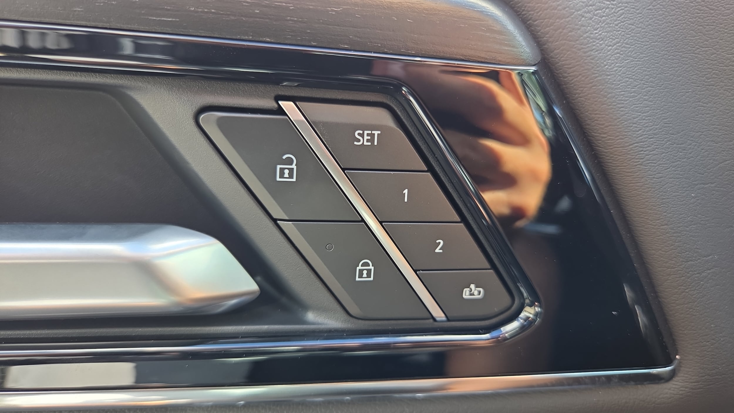 2026 GMC Yukon XL Denali - Photo 30