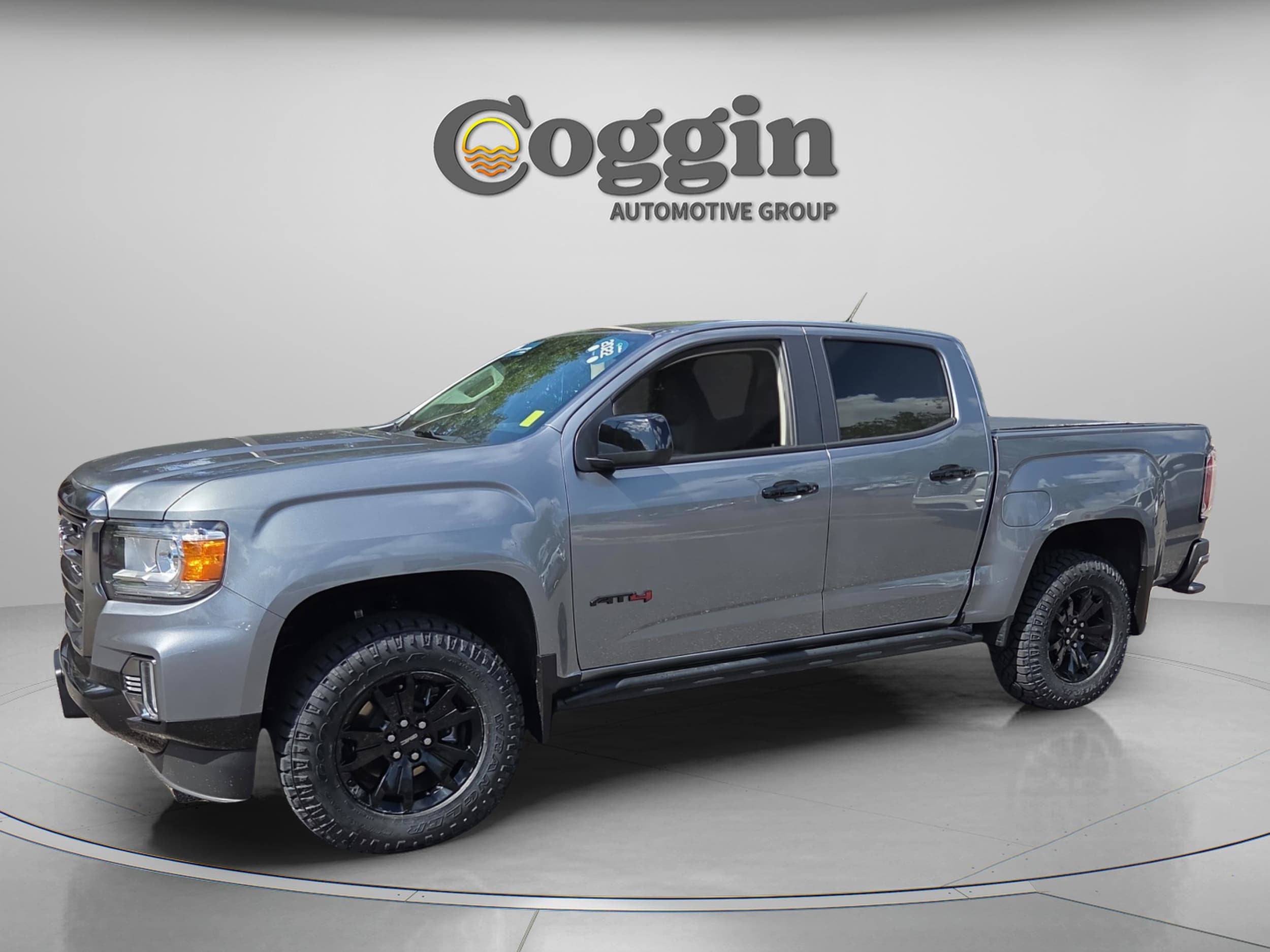 2022 GMC Canyon 4WD AT4 Crew Cab Short Box's photo