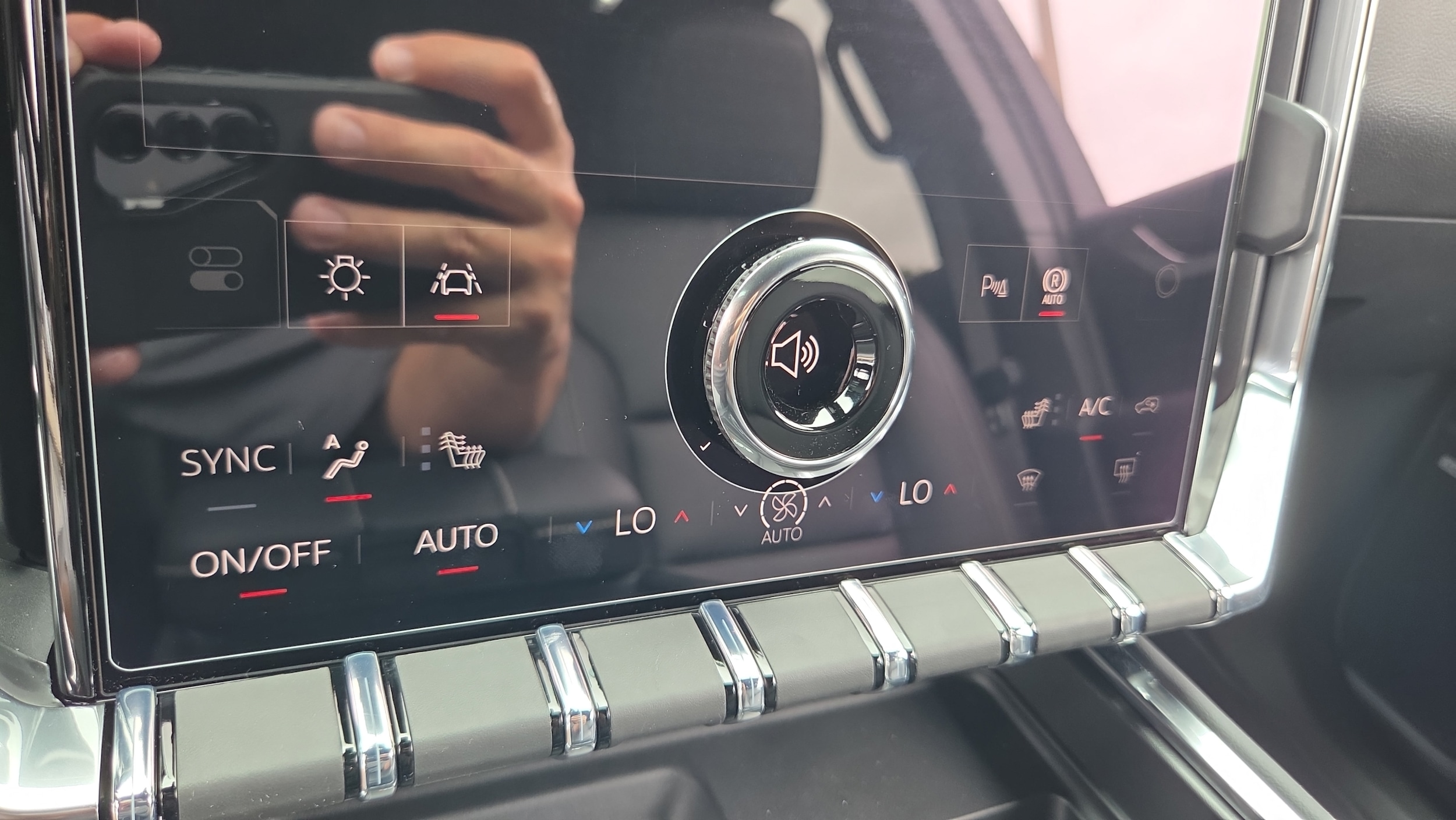 2027 GMC Acadia Elevation - Photo 25
