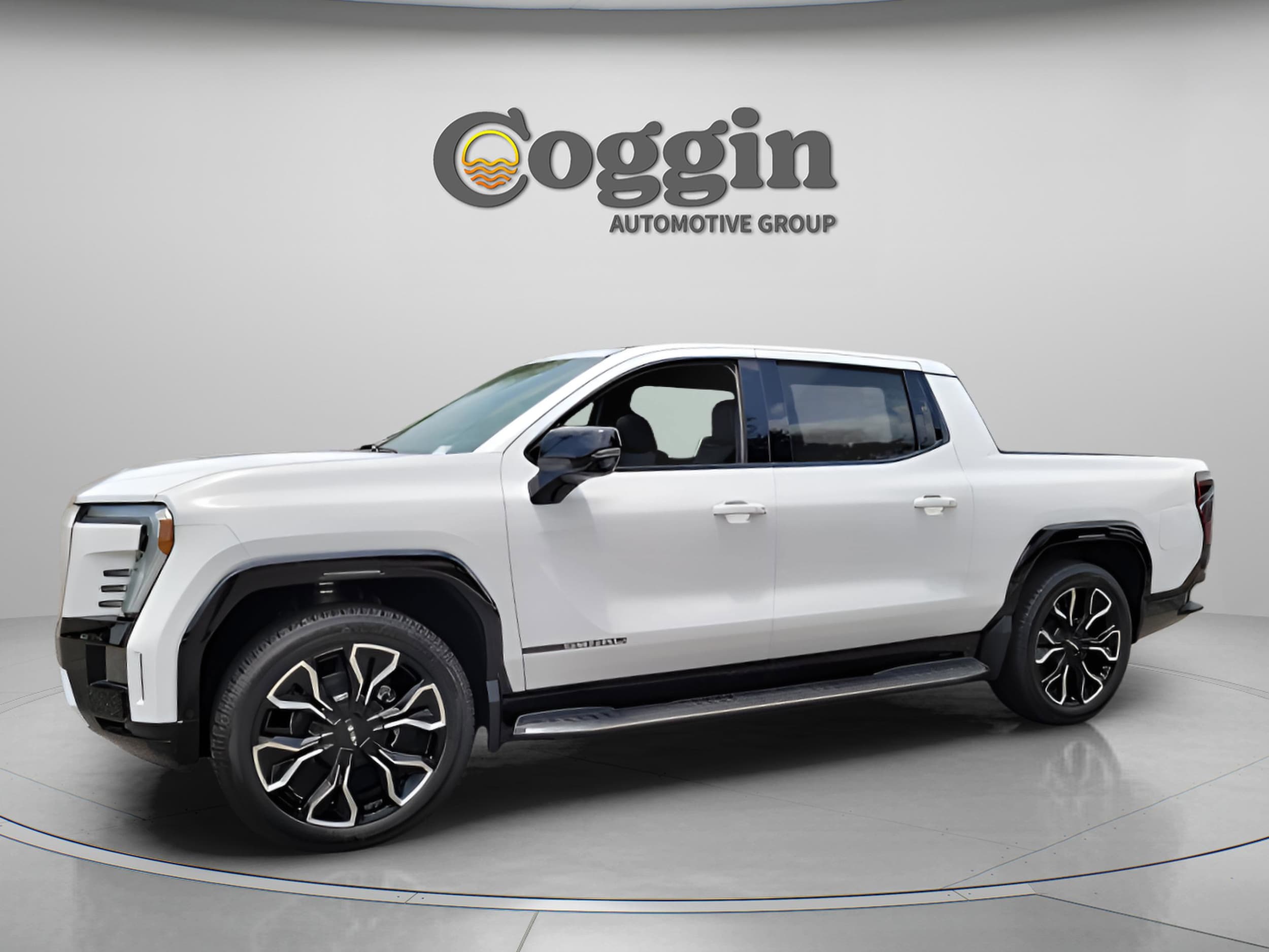 2025 GMC Sierra EV Denali's photo