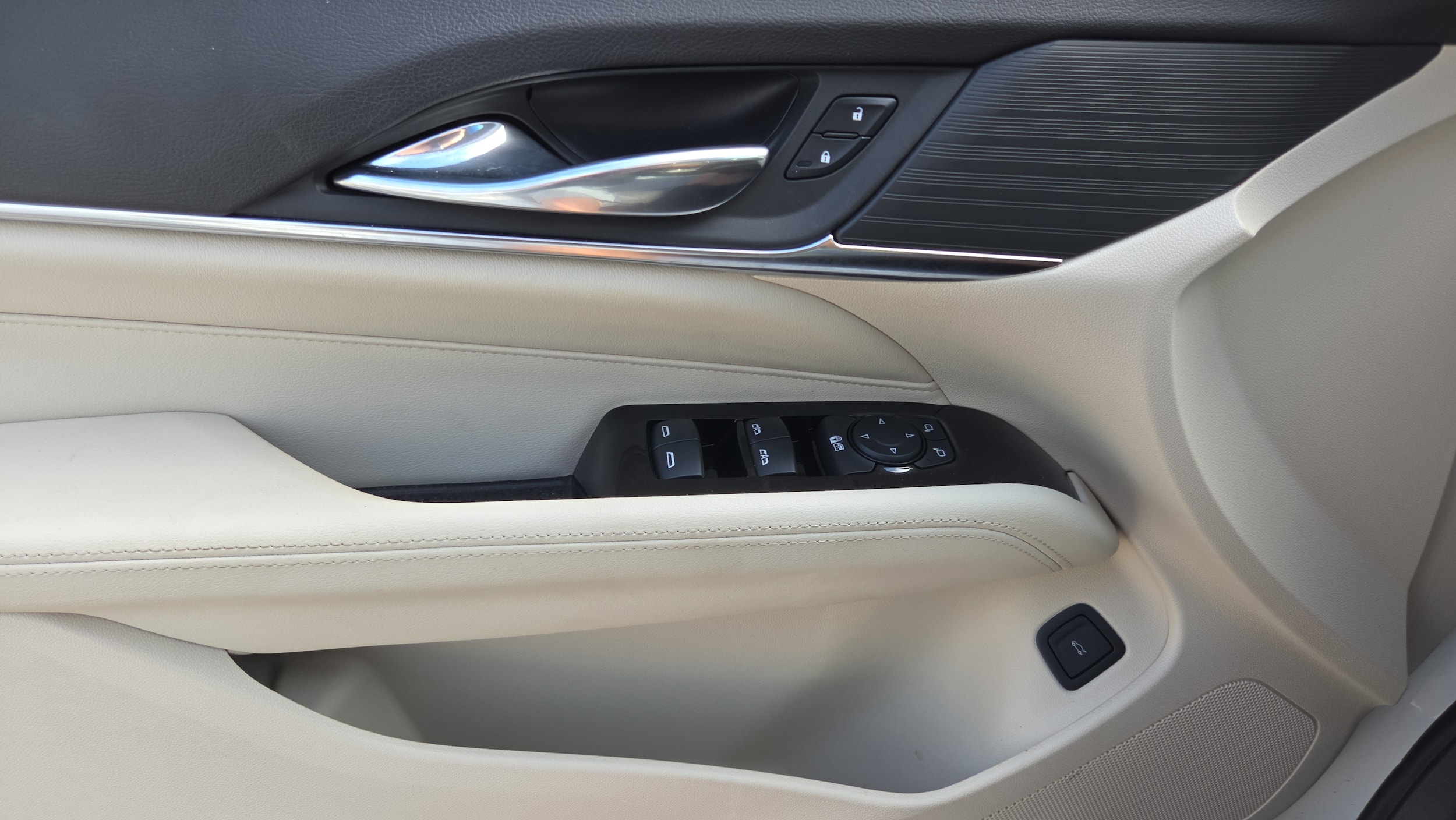 2025 Cadillac CT4 Luxury - Photo 27