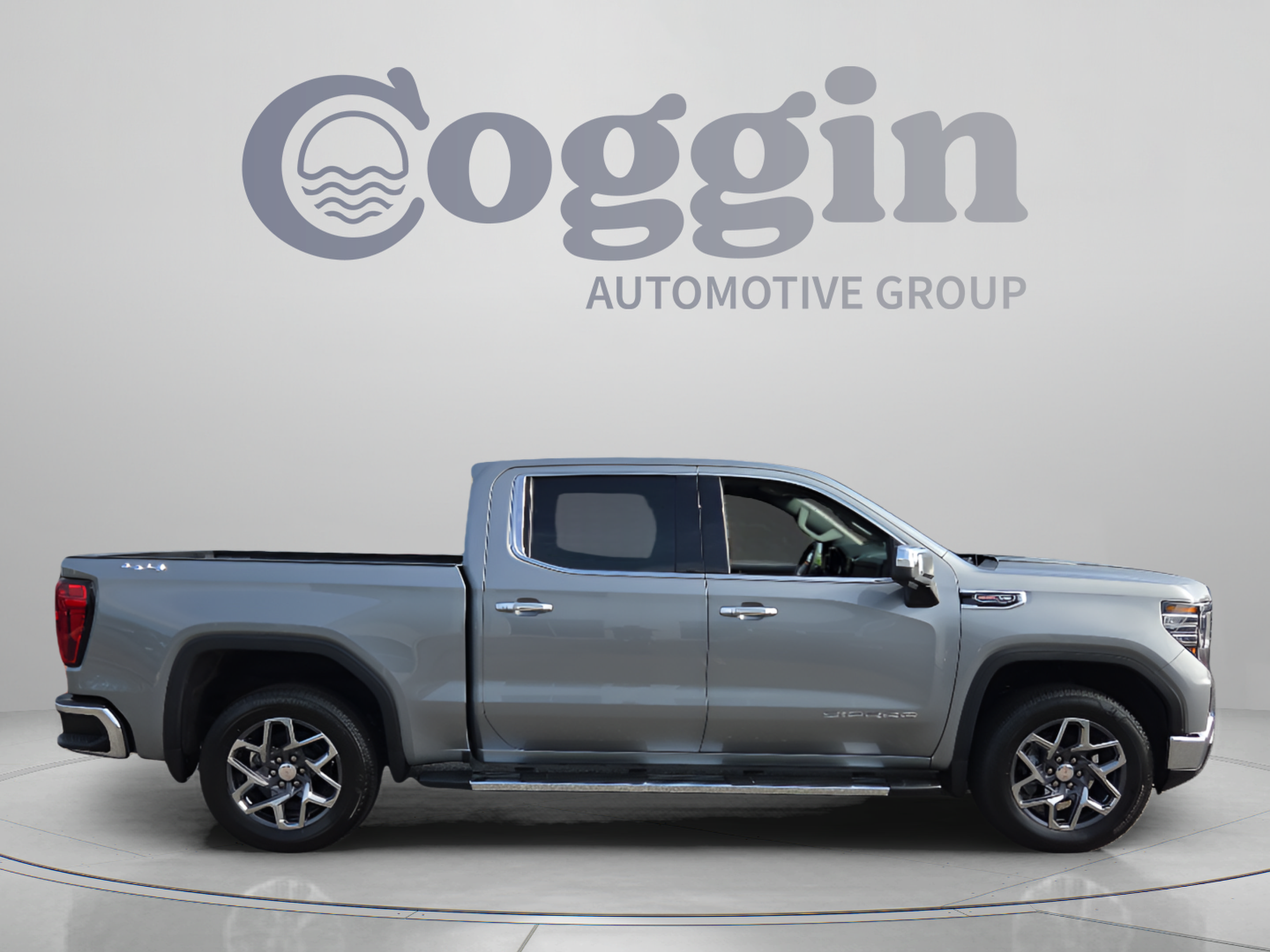 2026 GMC Sierra 1500 SLT - Photo 6