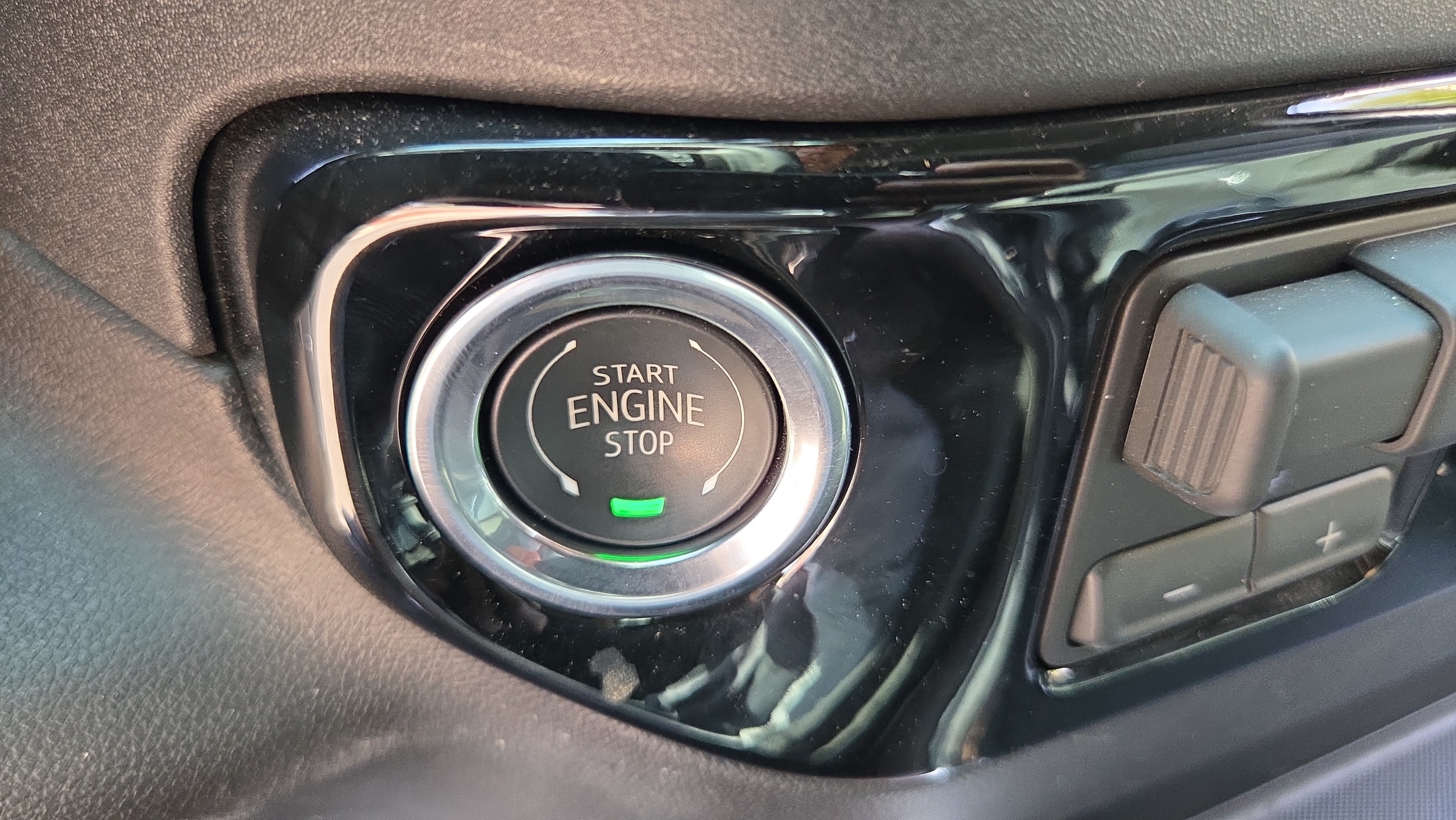 2026 GMC Sierra 3500HD SLT - Photo 21