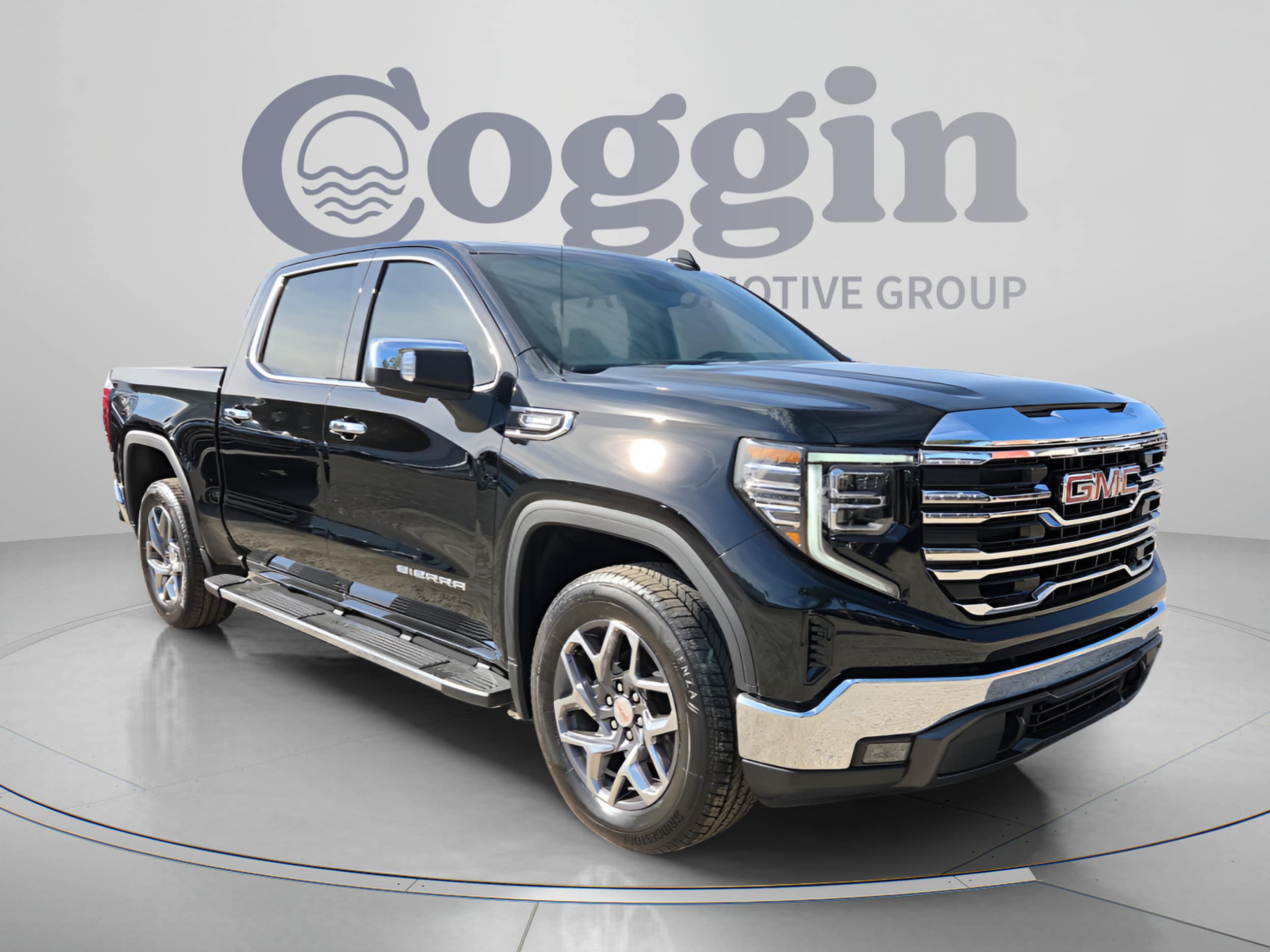 2026 GMC Sierra 1500 SLT - Photo 15