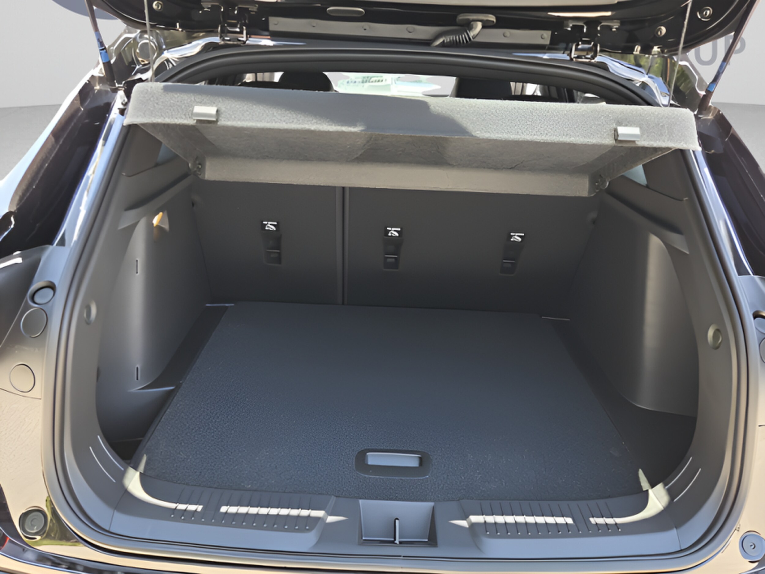 2026 Chevrolet Trax RS - Photo 14