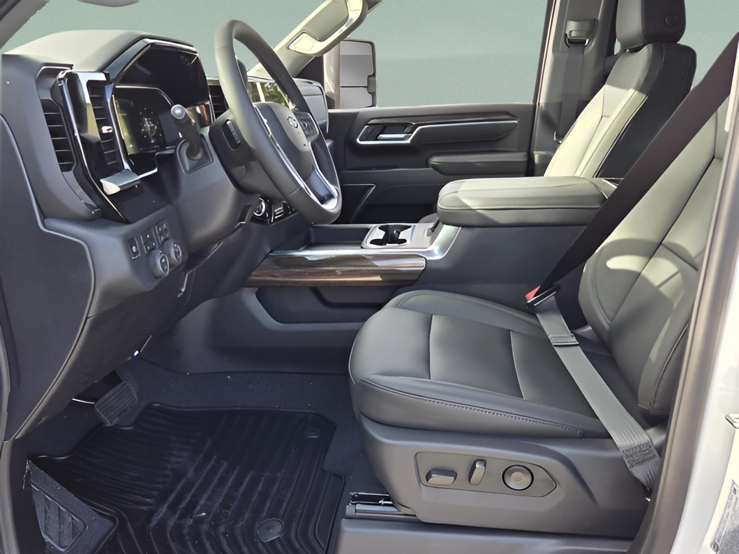 2026 Chevrolet Silverado 2500 HD LT - Photo 10