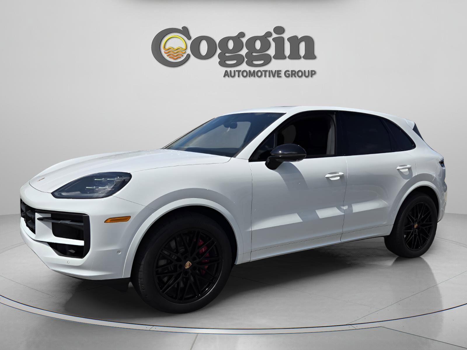 2026 Porsche Cayenne S's photo
