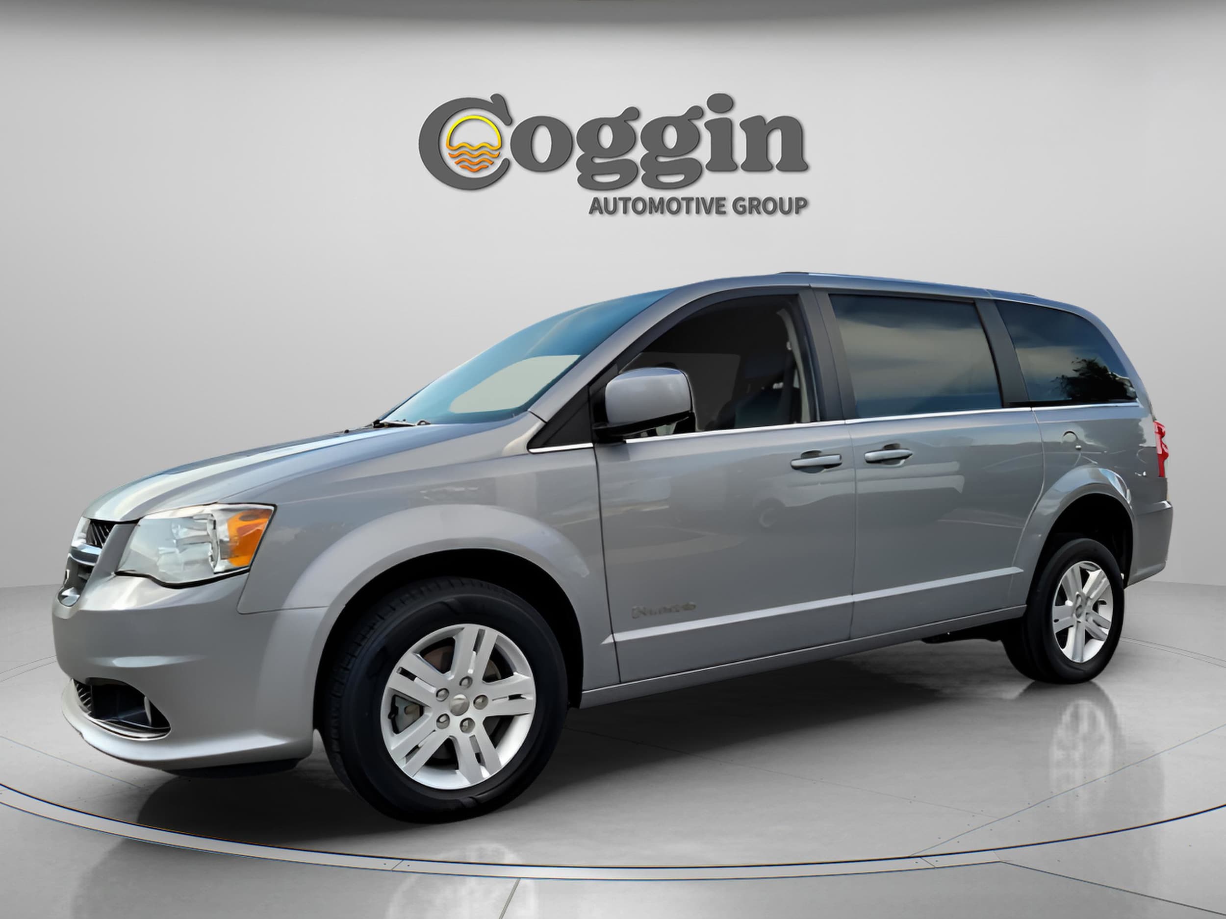 2018 Dodge Grand Caravan SXT's photo