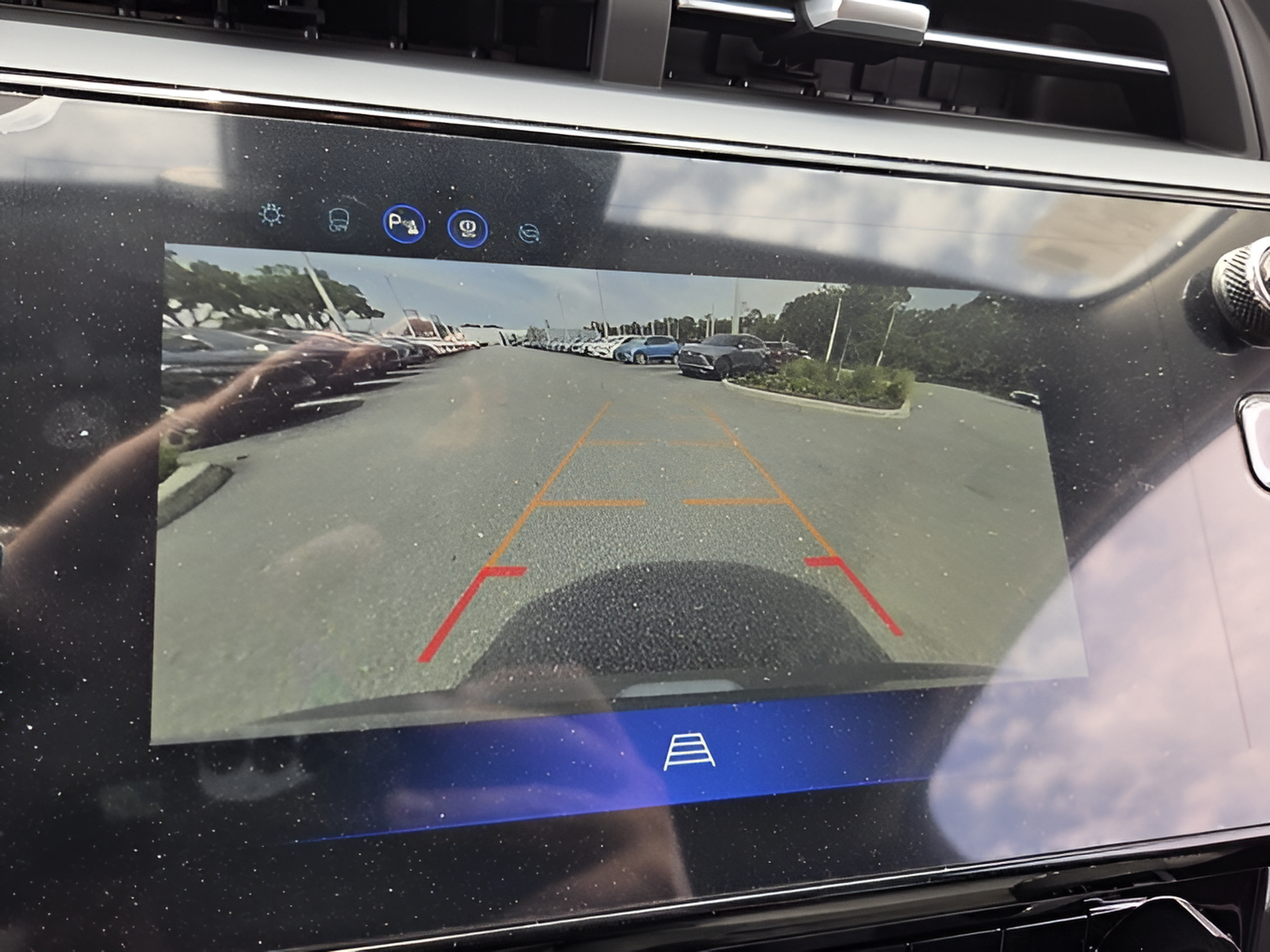 2027 Chevrolet Bolt LT - Photo 20