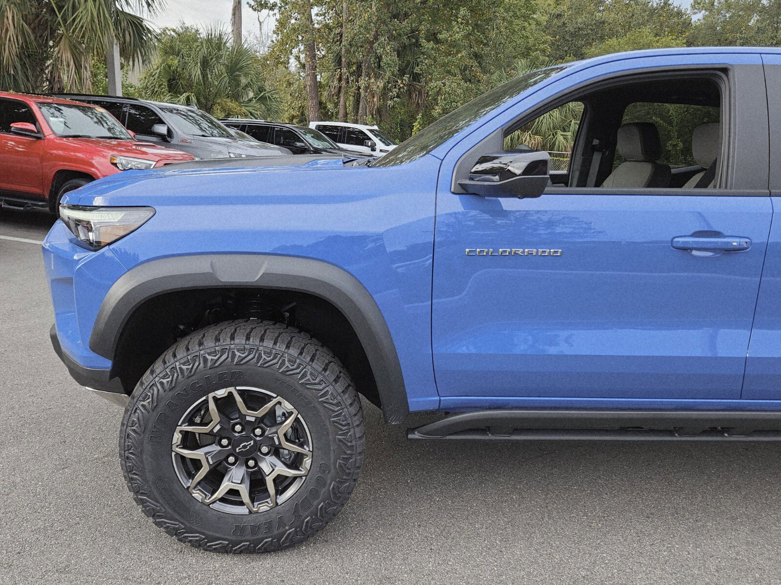 2026 Chevrolet Colorado ZR2 photo 2