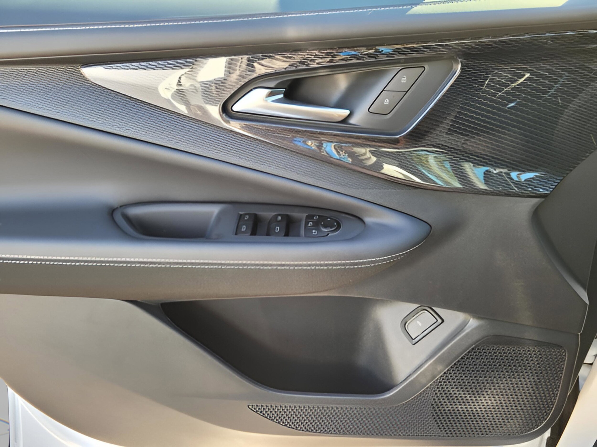 2026 Chevrolet Blazer EV LT - Photo 20