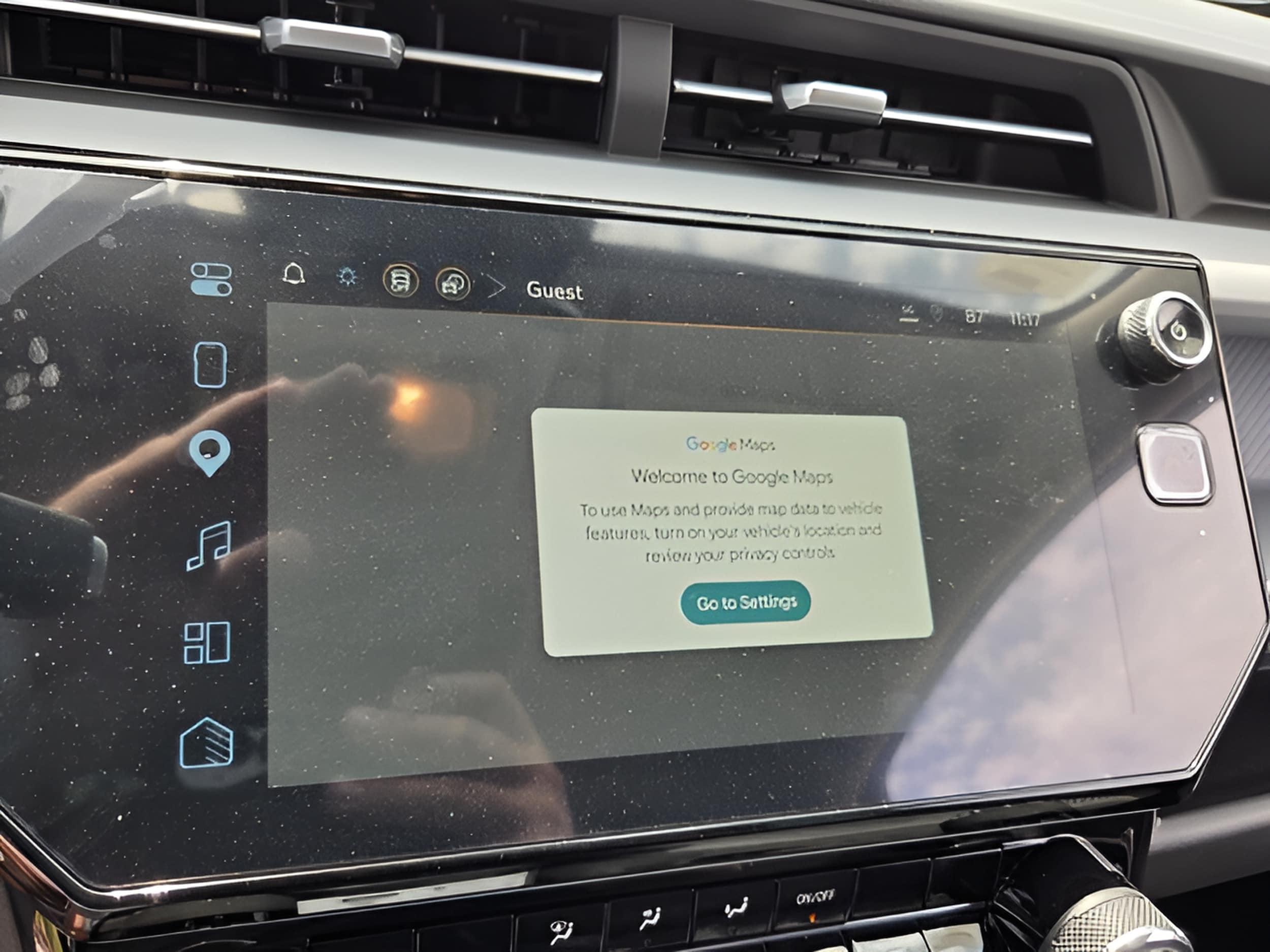 2027 Chevrolet Bolt LT - Photo 19