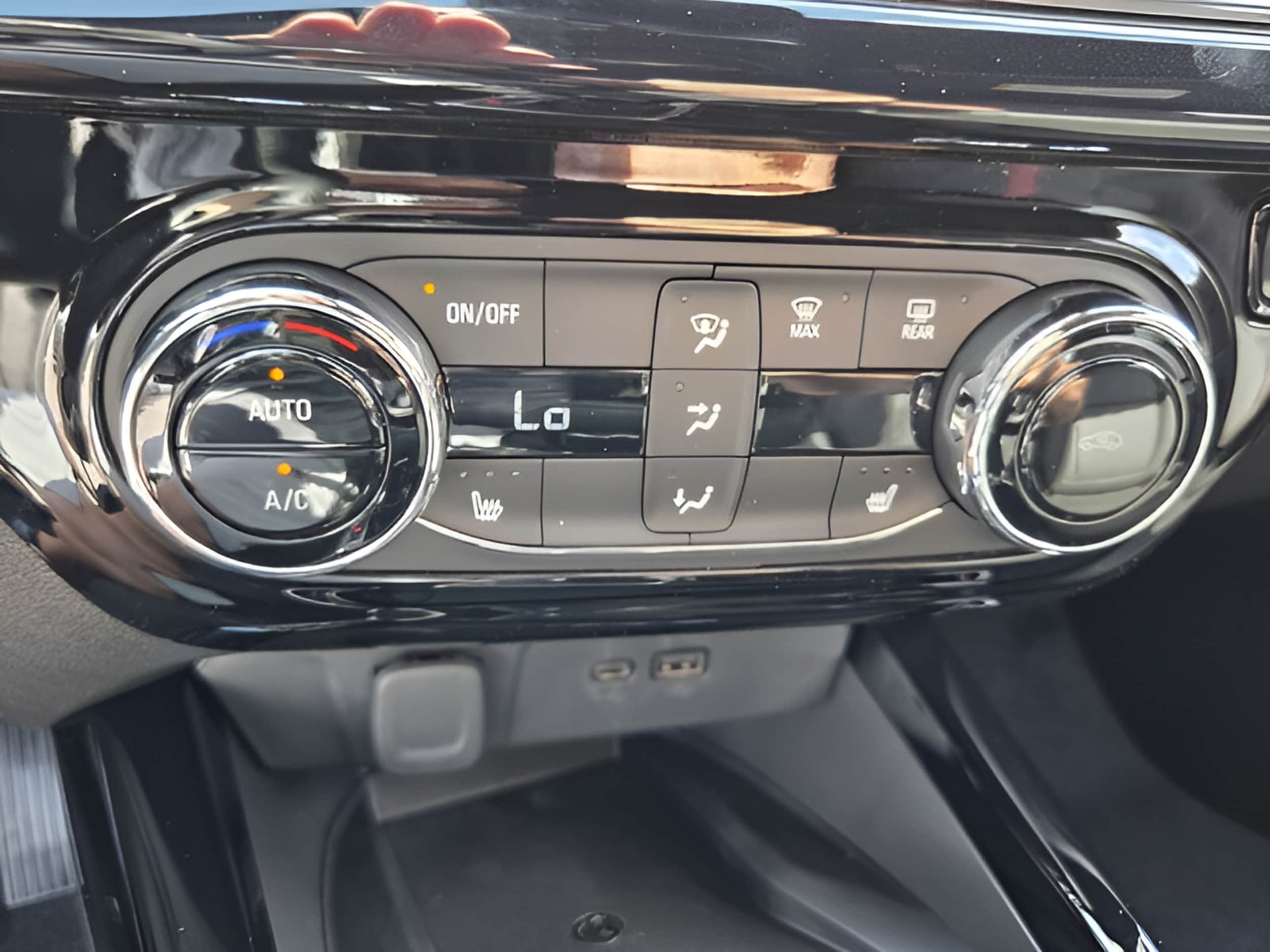 2026 Chevrolet Trax RS - Photo 22
