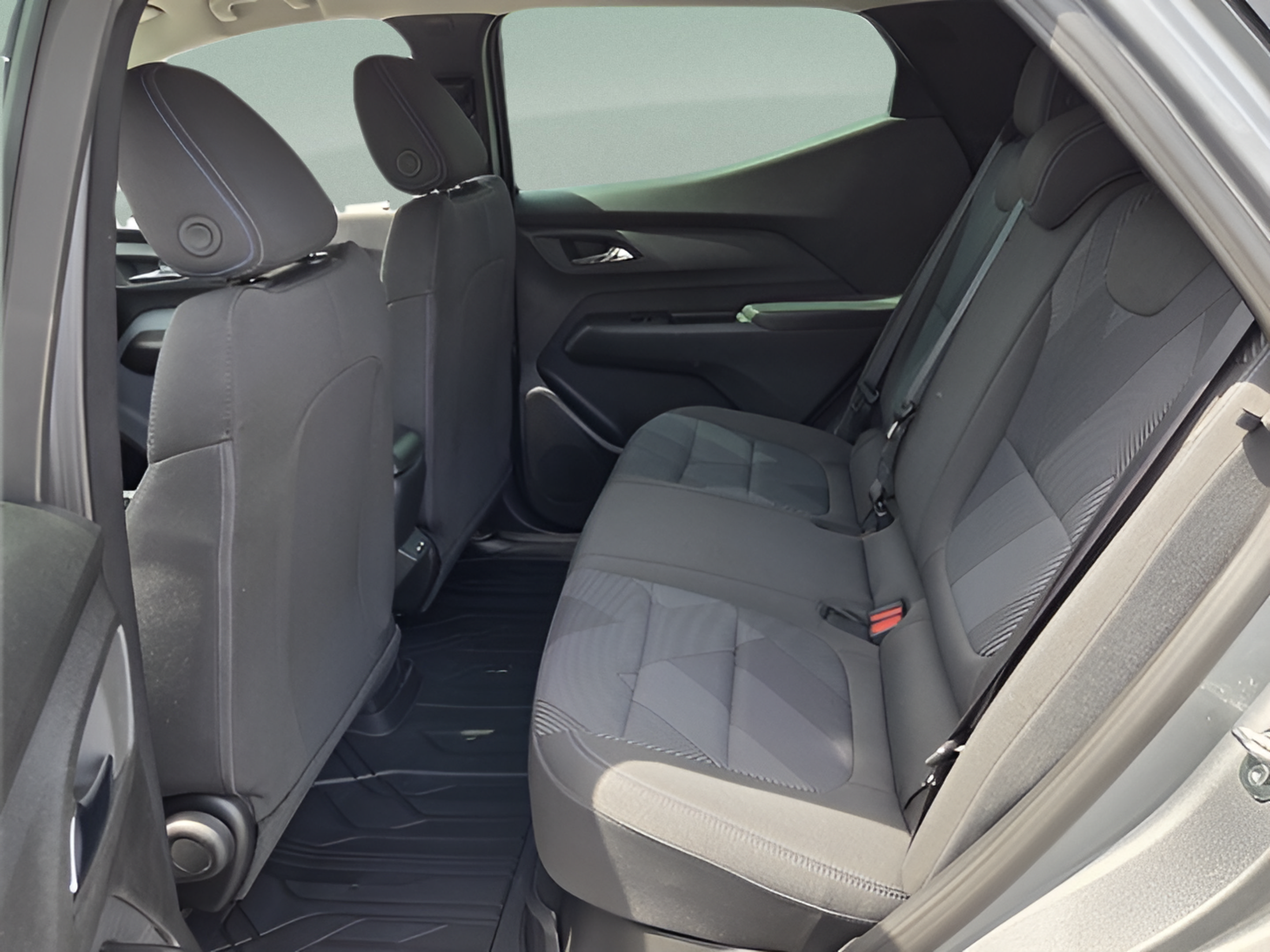 2027 Chevrolet Bolt LT - Photo 11
