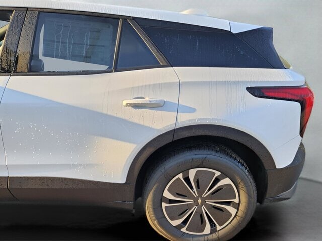 2025 Chevrolet Blazer EV LT - Photo 32