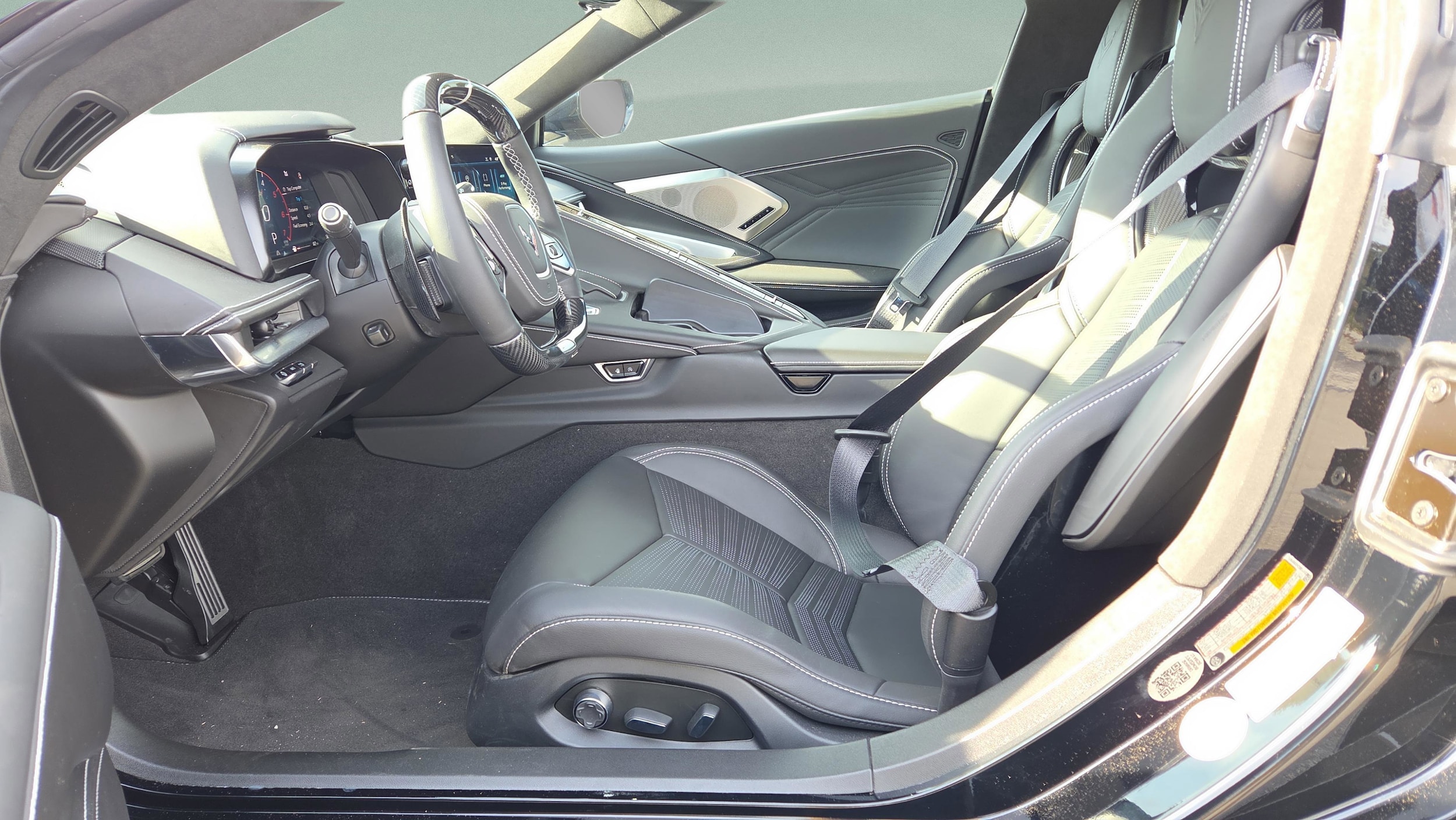 2025 Chevrolet Corvette 3LZ - Photo 12