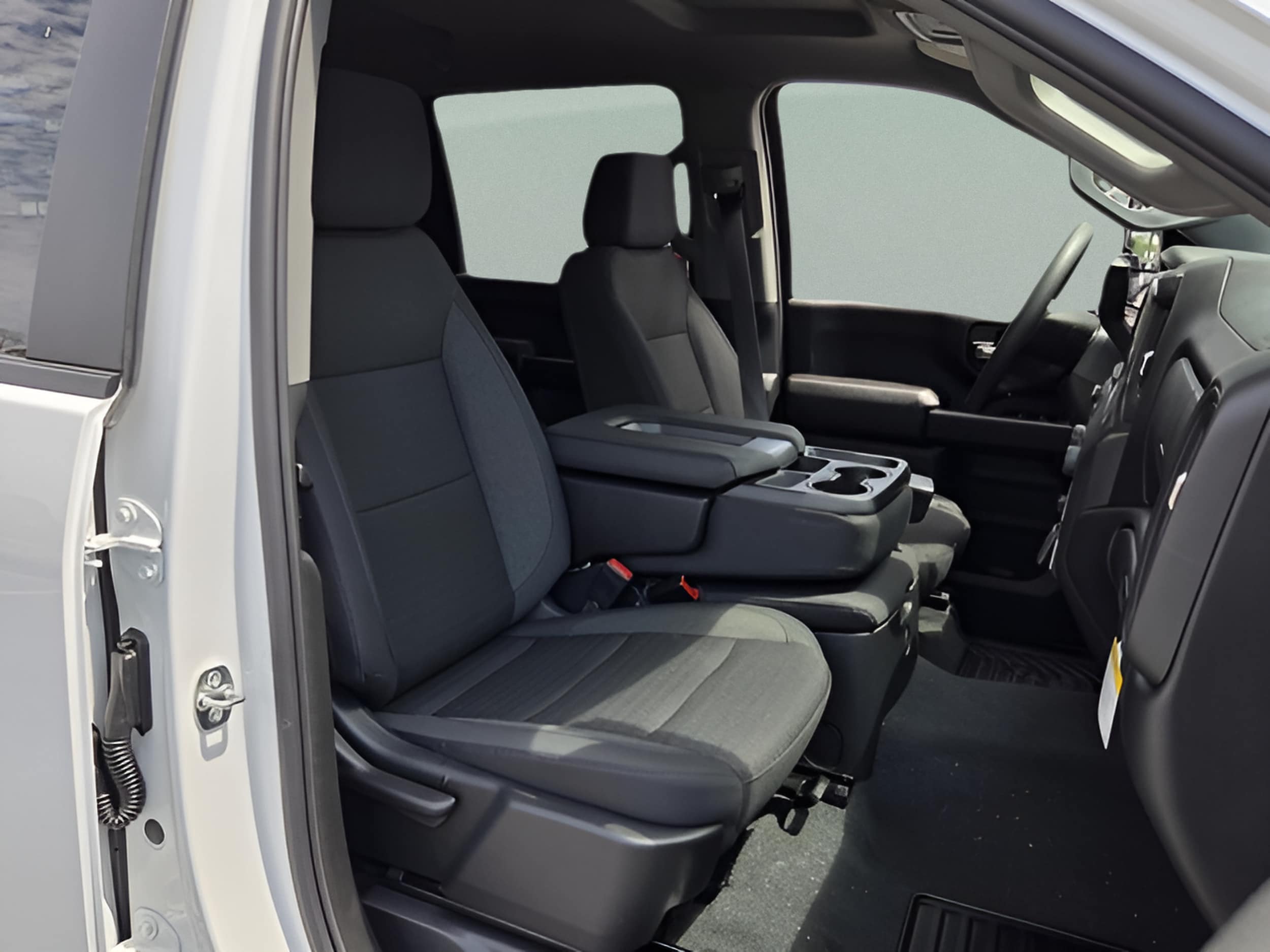 2026 Chevrolet Silverado 2500 HD Custom - Photo 16