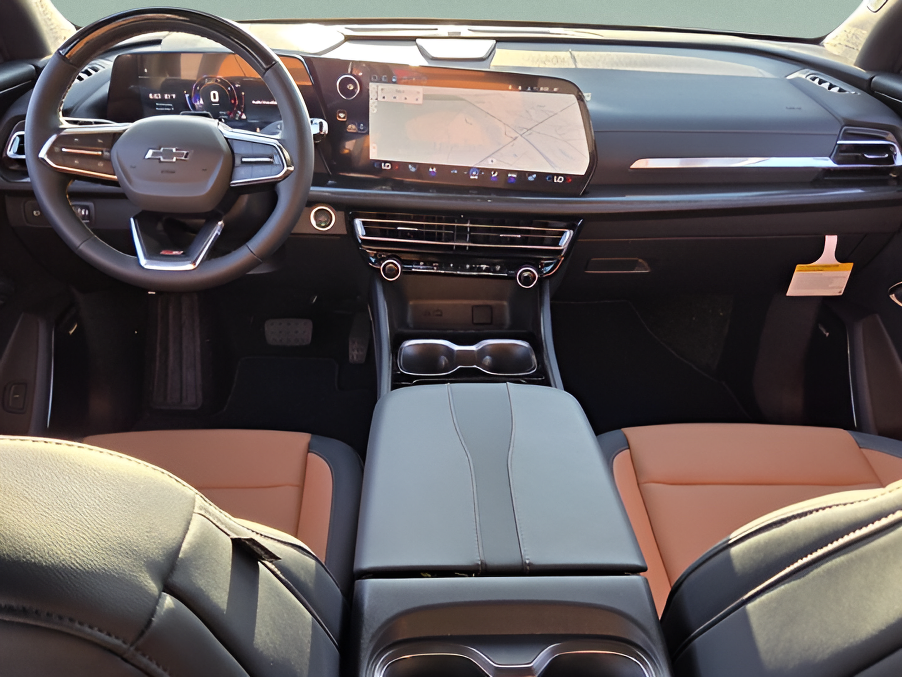 2027 Chevrolet Traverse Z71 - Photo 13