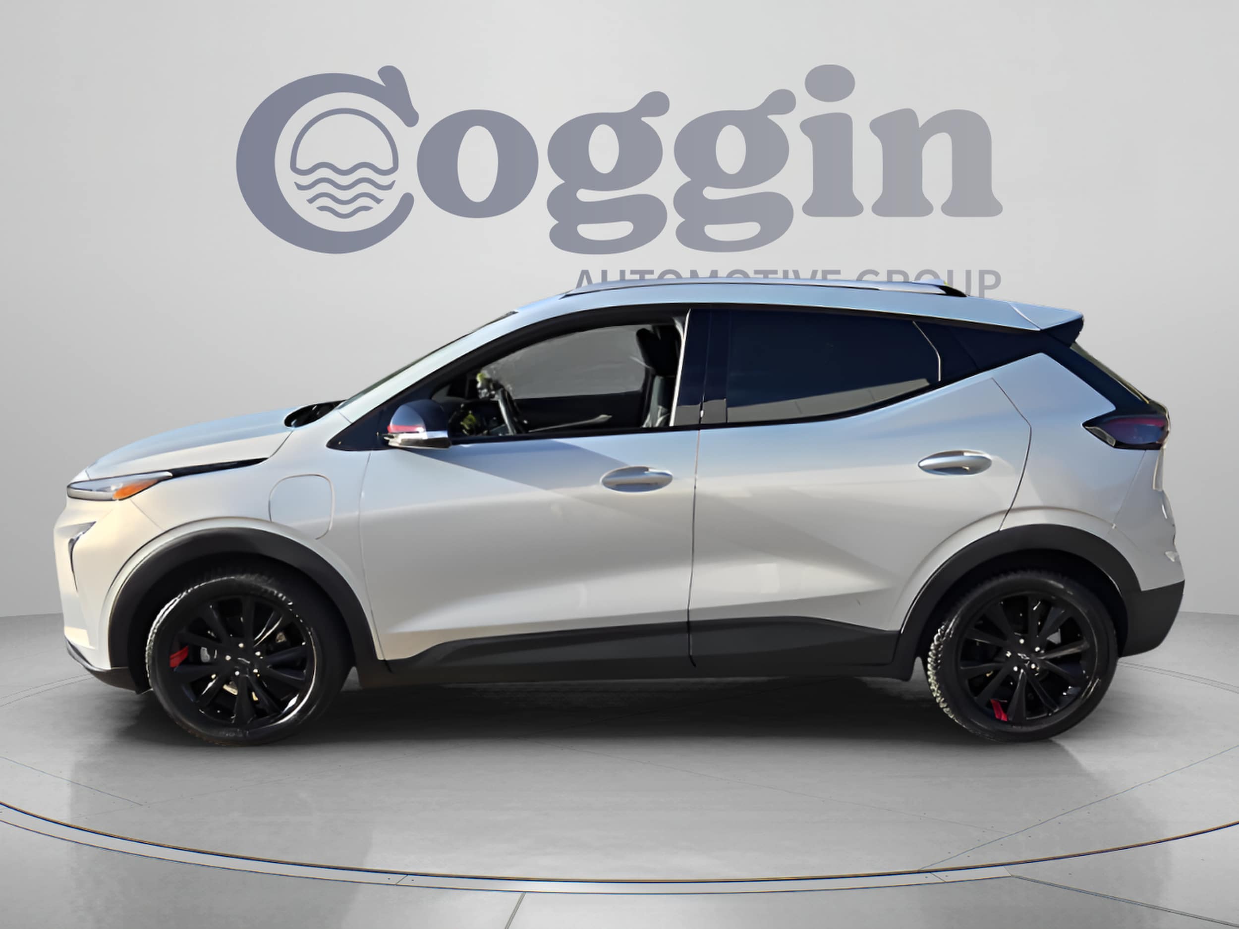 Used 2023 Chevrolet Bolt EUV LT with VIN 1G1FY6S04P4182283 for sale in Jacksonville, FL