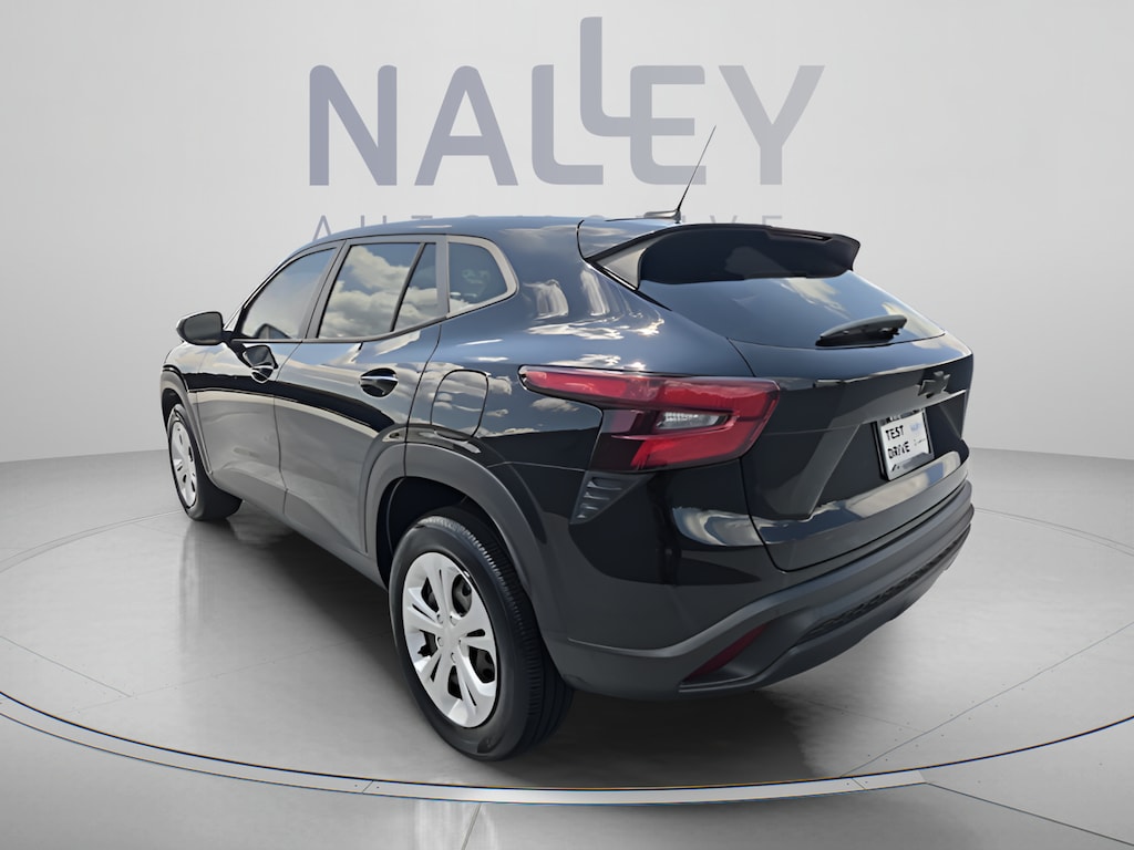 Used 2024 Chevrolet Trax LS SUV