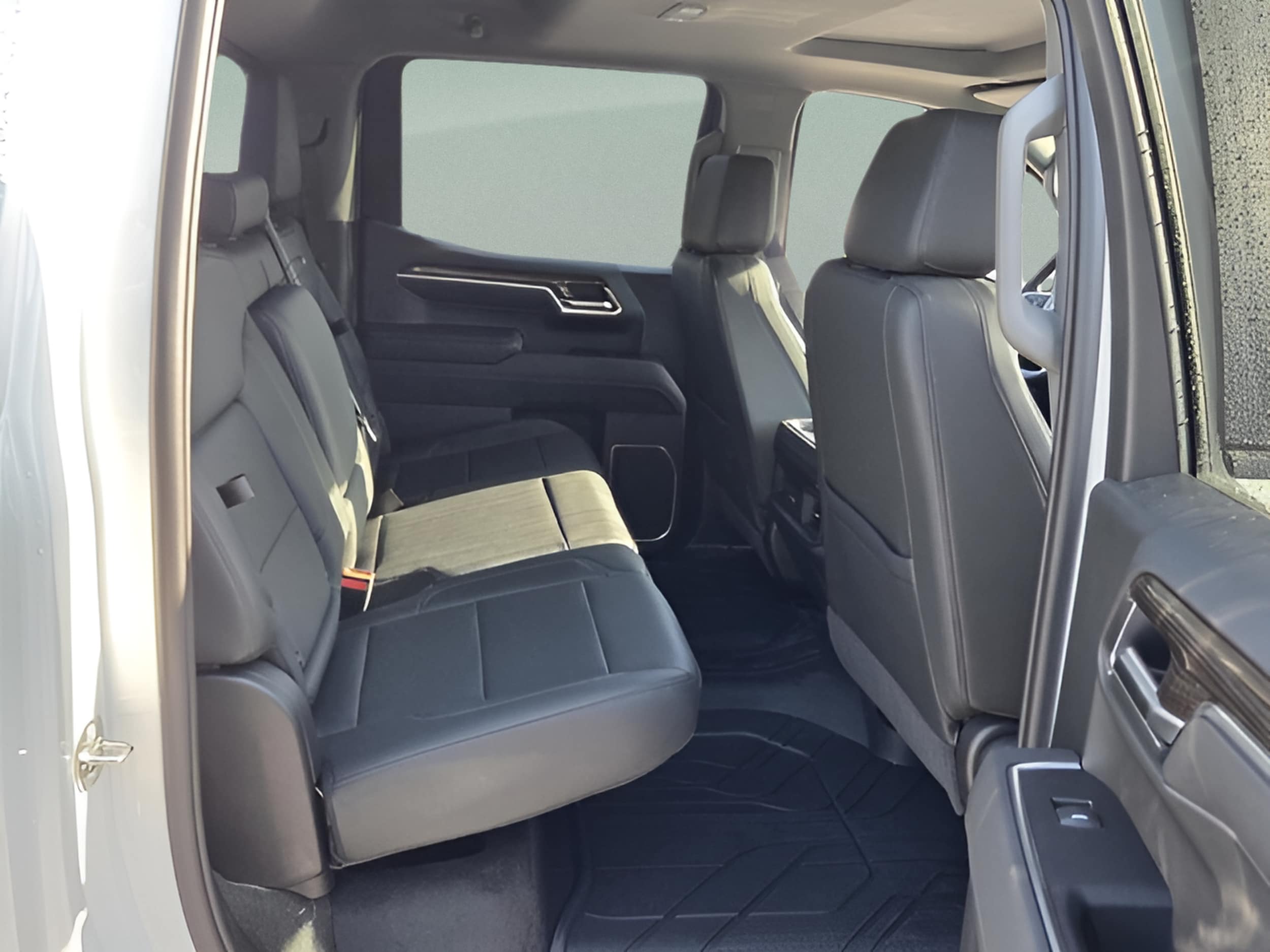 2026 Chevrolet Silverado 1500 RST - Photo 15