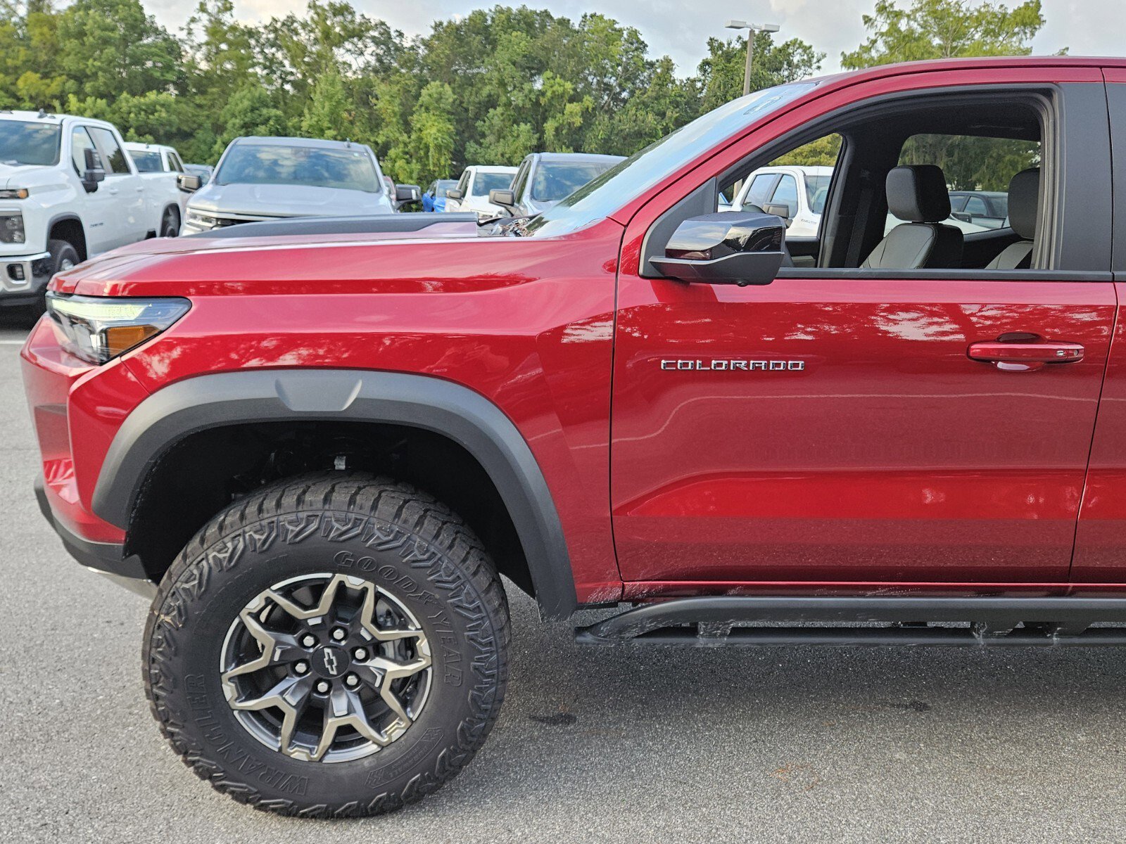 2026 Chevrolet Colorado ZR2 photo 2